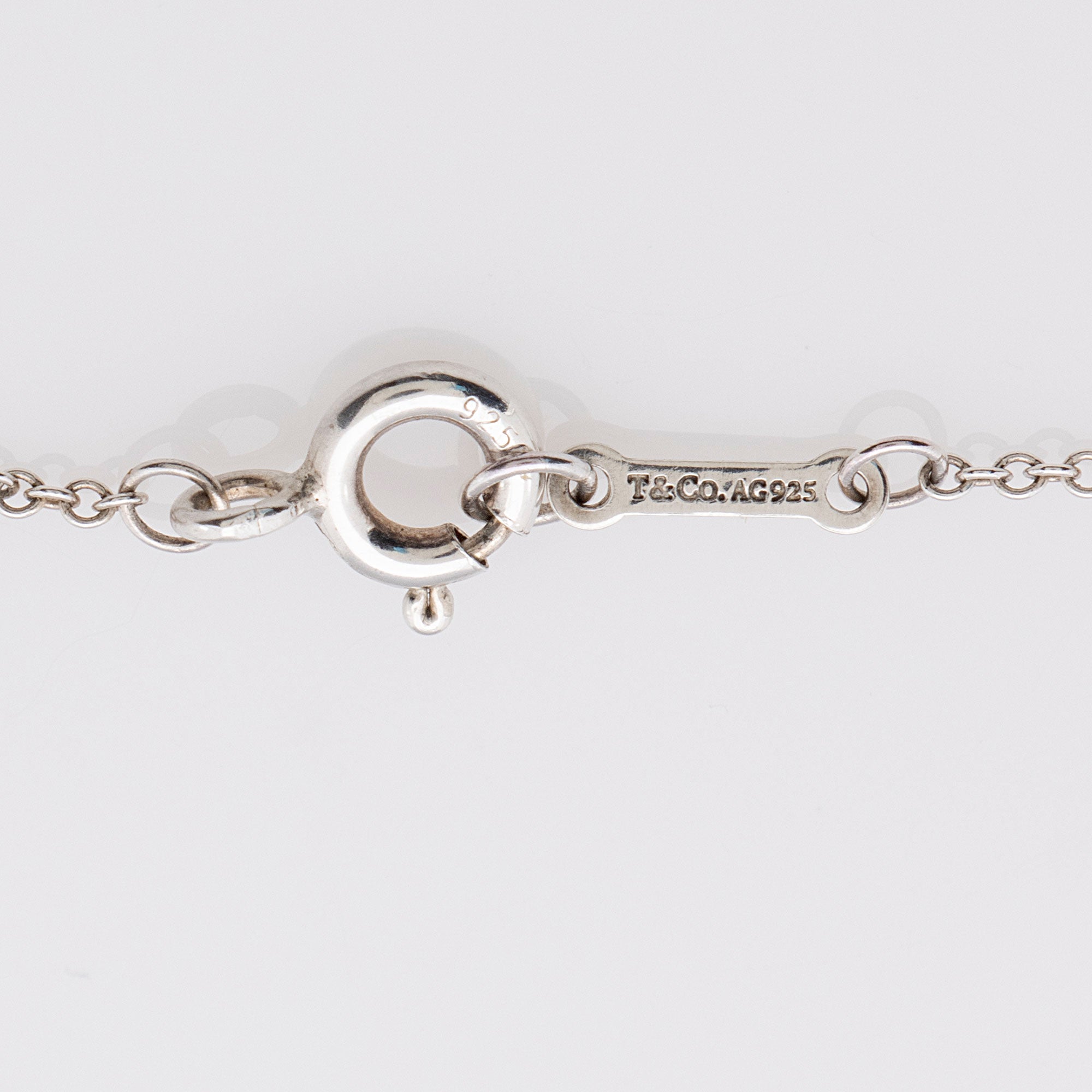 Tiffany & Co. Paloma Picasso Sterling Silver Olive Leaf Vine Necklace (SHF-jat5Zf)