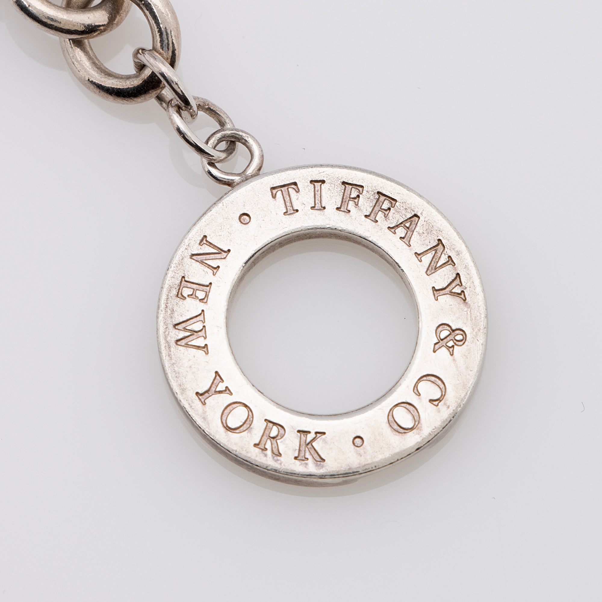 Tiffany & Co. Sterling Silver New York Toggle Necklace (SHF-ztMdip)