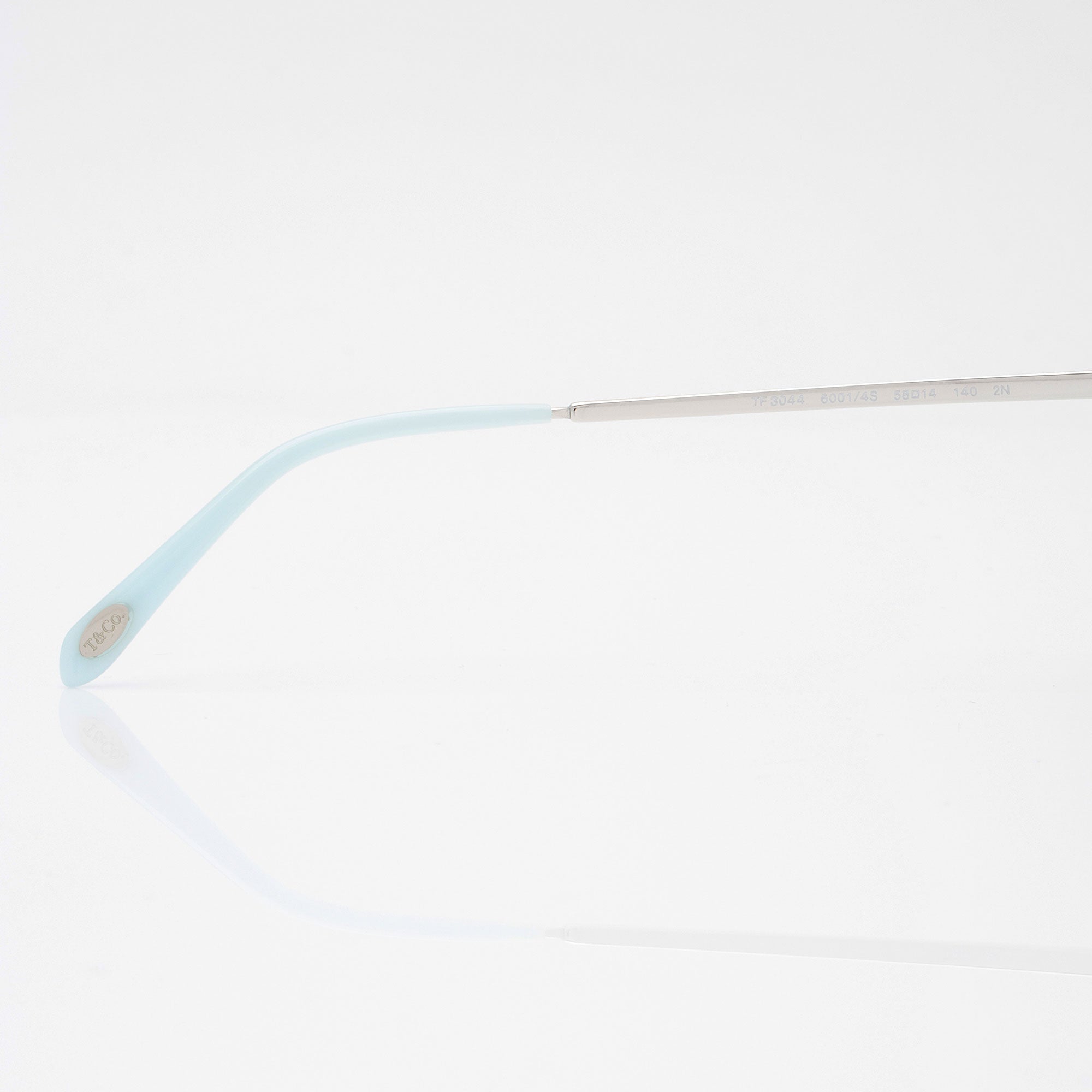 Tiffany & Co. Twist Bow Aviator Sunglasses (SHF-oVzu0M)