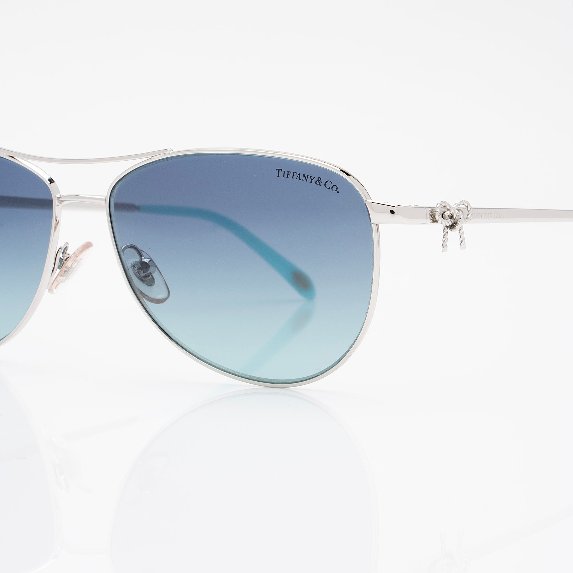 Tiffany & Co. Twist Bow Aviator Sunglasses (SHF-oVzu0M)