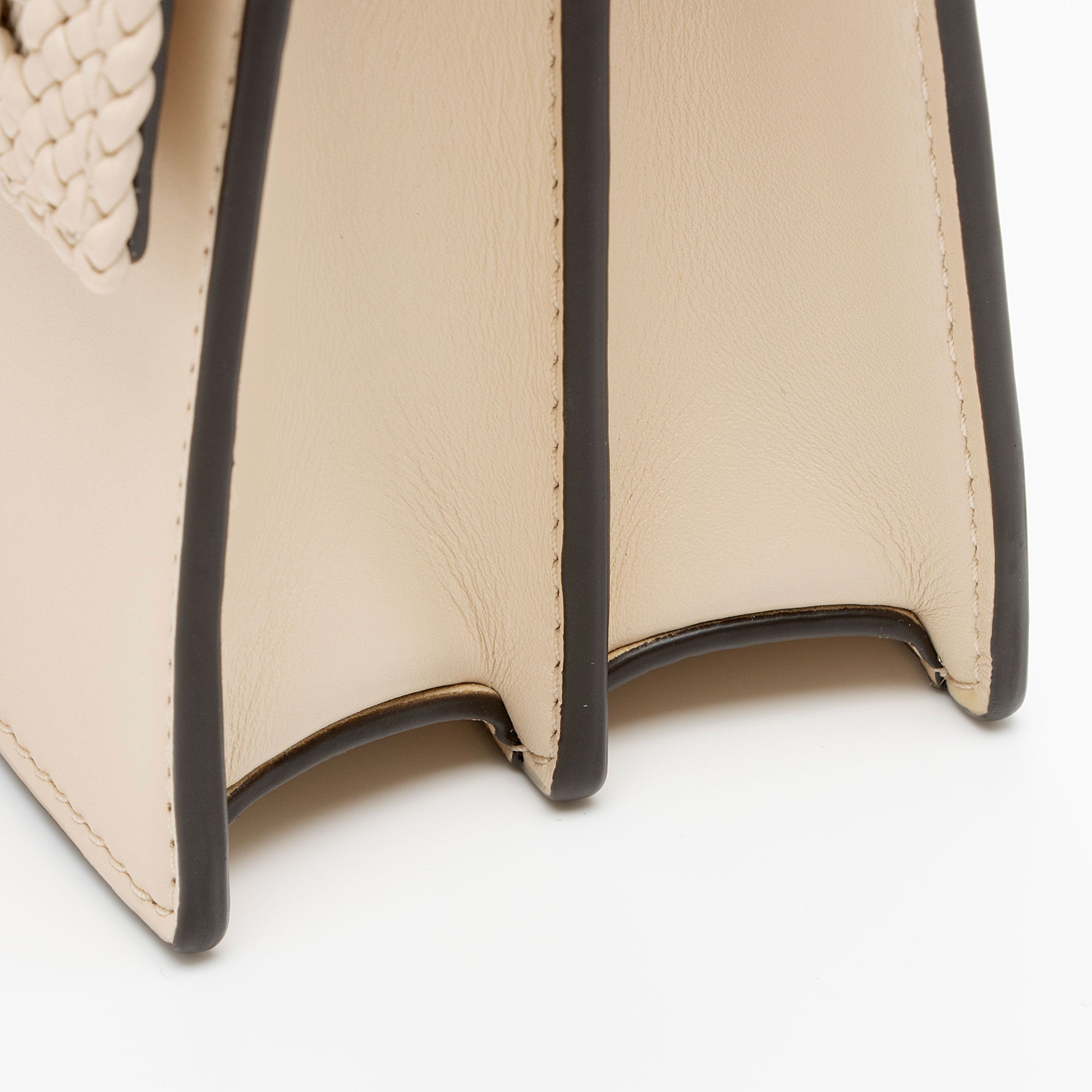 Tory Burch Leather Basket-Weave Small Flap Shoulder Bag (SHF-2WOJ4u)