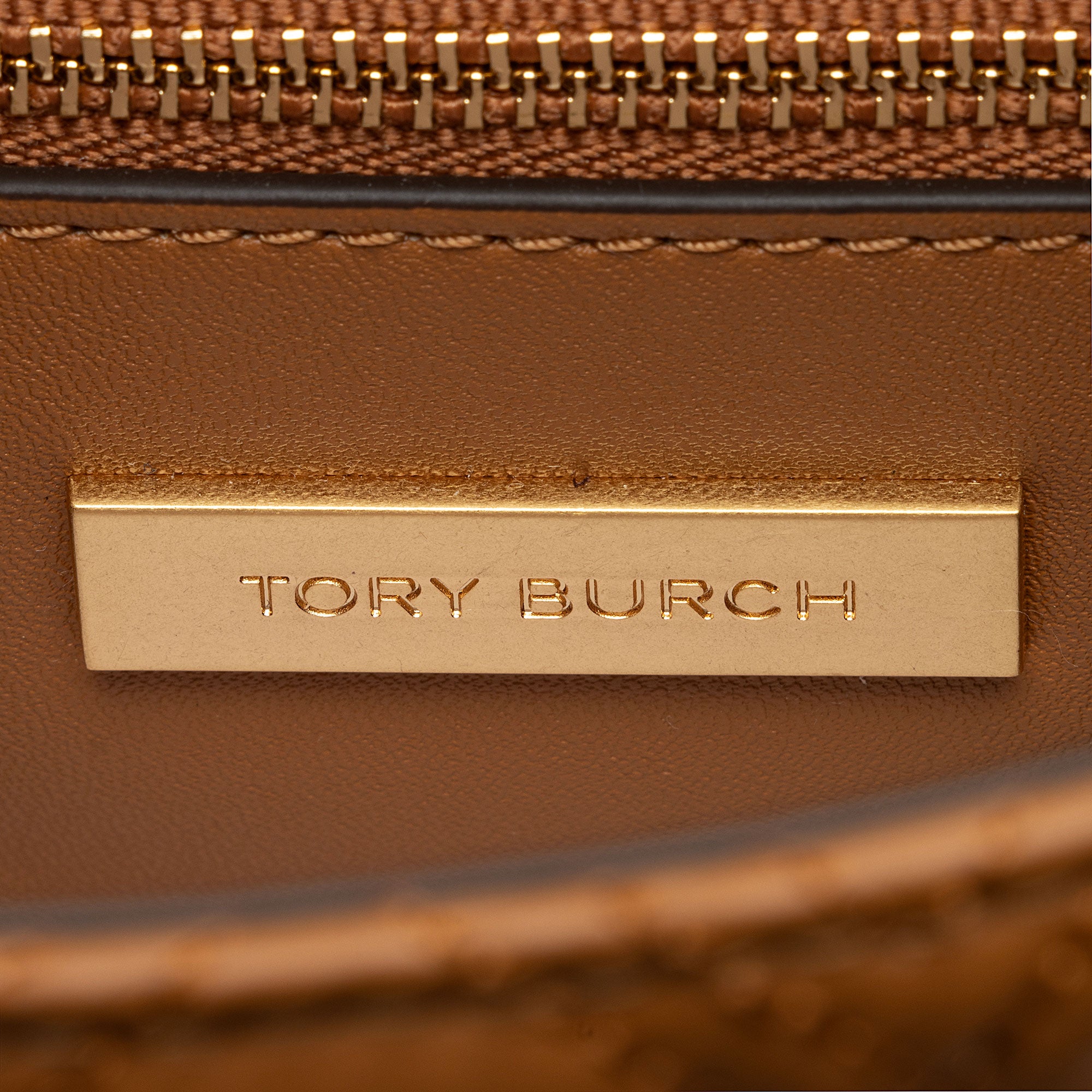 Tory Burch Leather Fleming Convertible Small Shoulder Bag (SHF-c0IL3P)