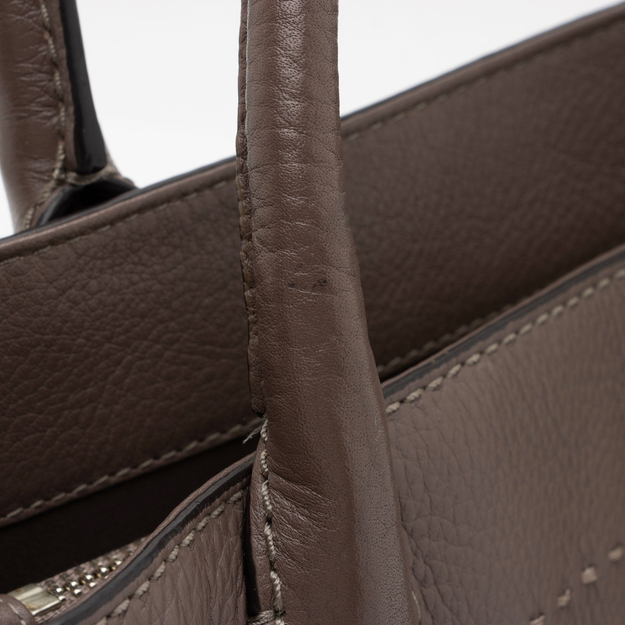 Tory Burch Leather McGraw Triple Compartment Tote (SHF-pGPJvP)