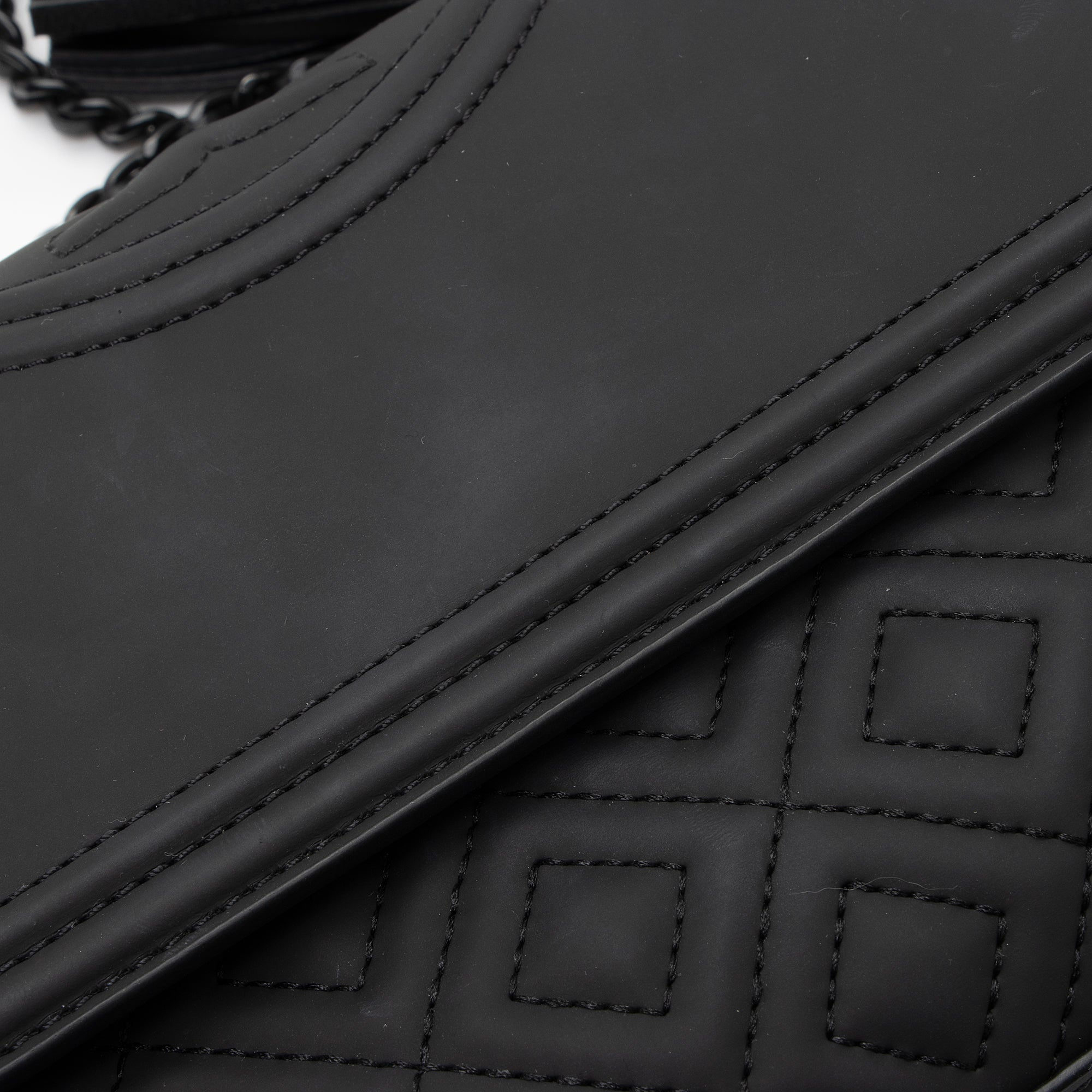 Tory Burch Matte Rubberized Fleming Convertible Small Shoulder Bag (SHF-FTi63Q)