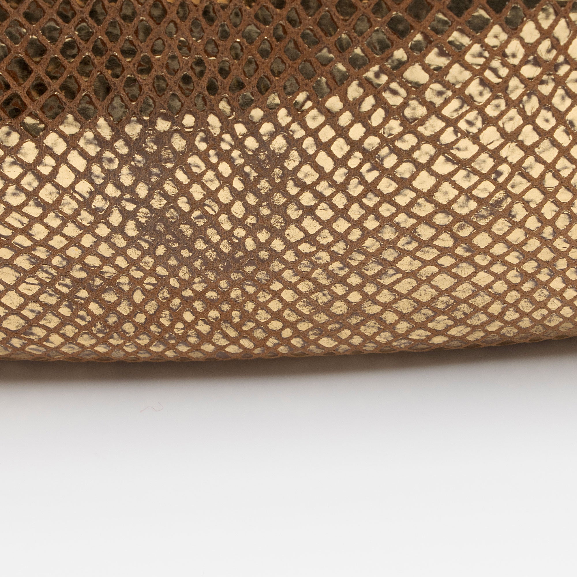 Tory Burch Metallic Embossed Snakeskin Leather Reva Clutch (SHF-q2T2di)