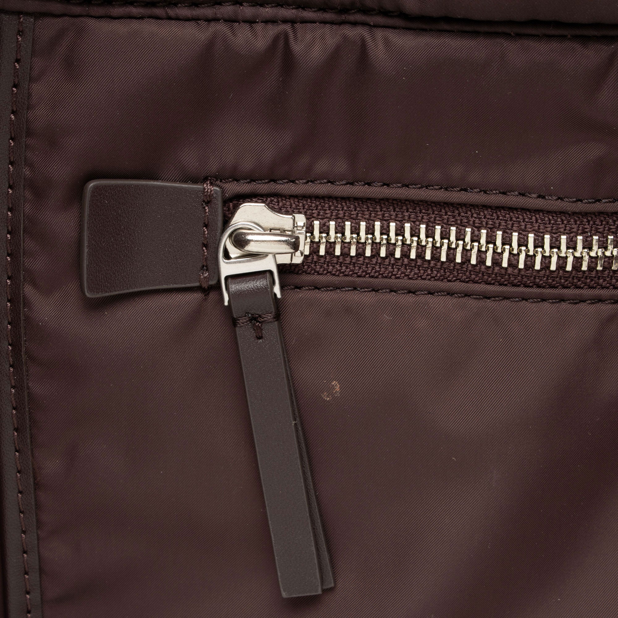 Tory Burch Nylon Ella Soft Chain Tote (SHF-QH1mwt)