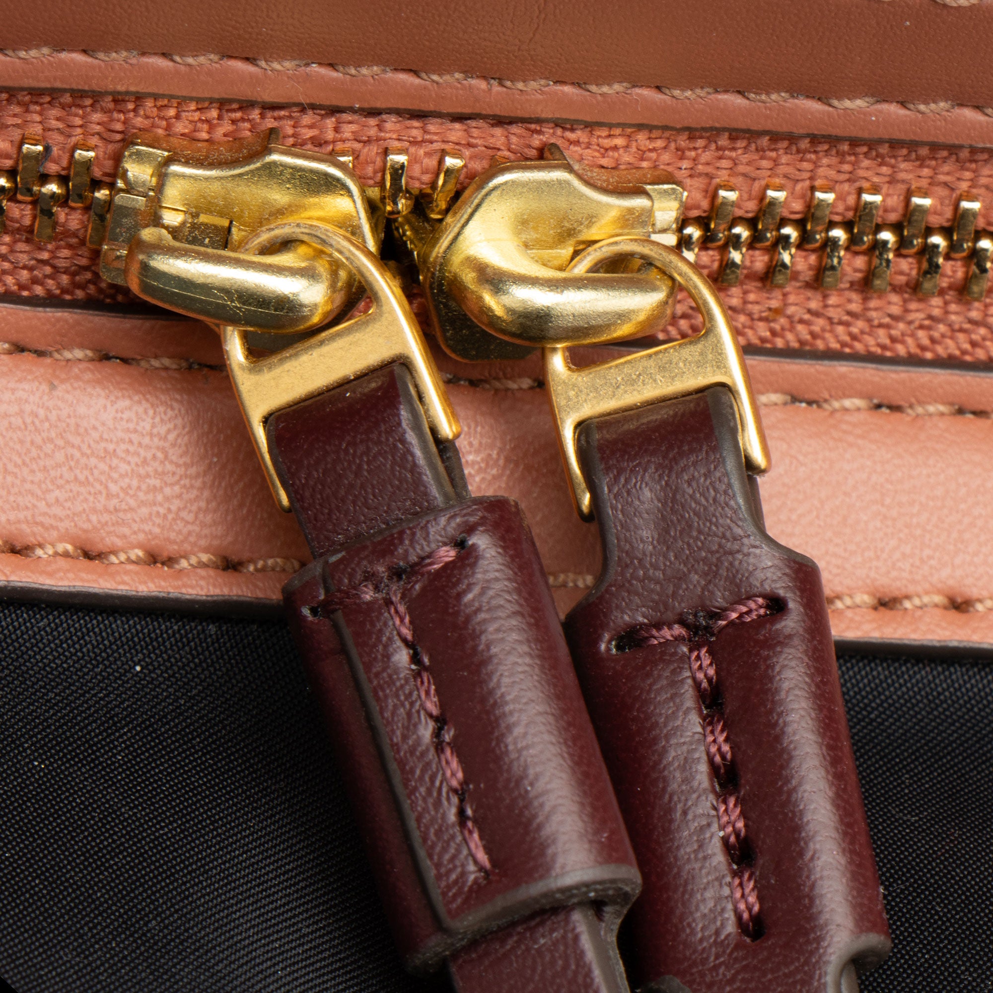 Tory Burch Nylon Perry Tote (SHF-GSjDY1)