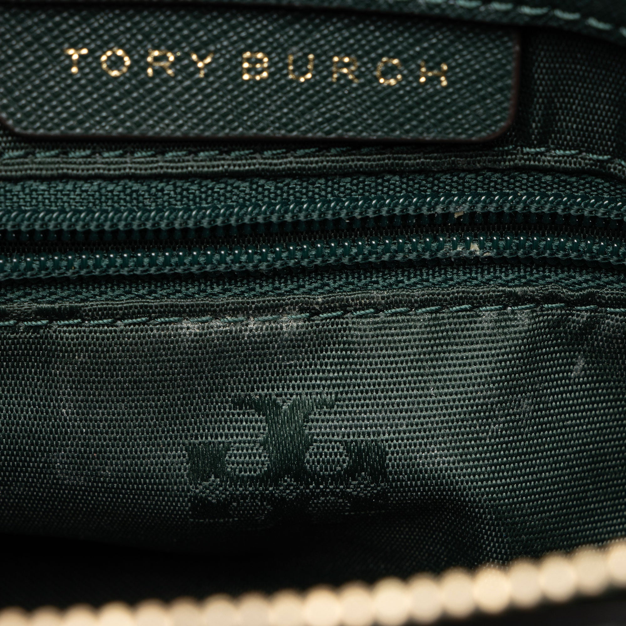 Tory Burch Saffiano Leather Emerson Top Zip Micro Tote (SHF-QkYroX)