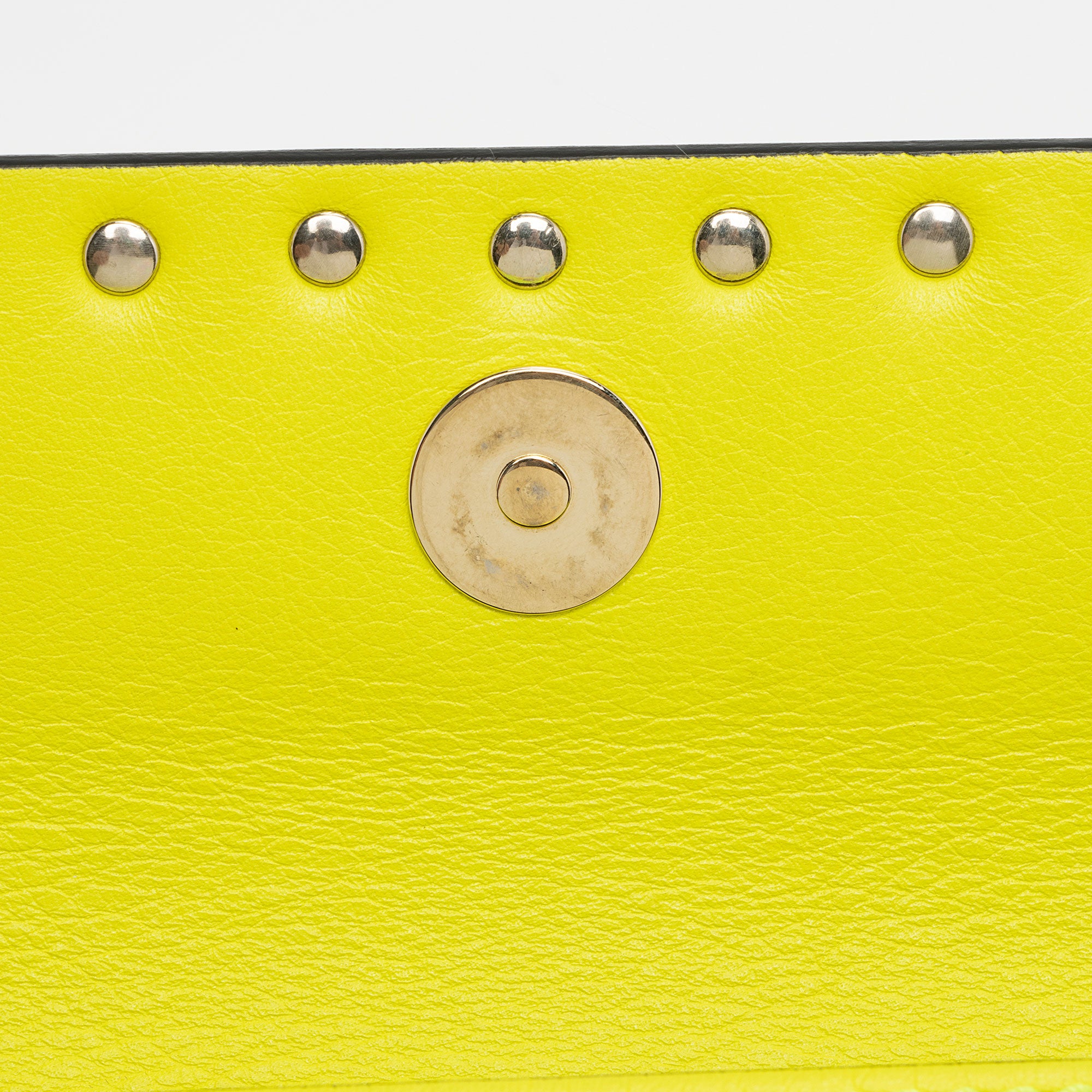 Valentino Calfskin Rockstud Bracelet Clutch (SHF-bBMezp)