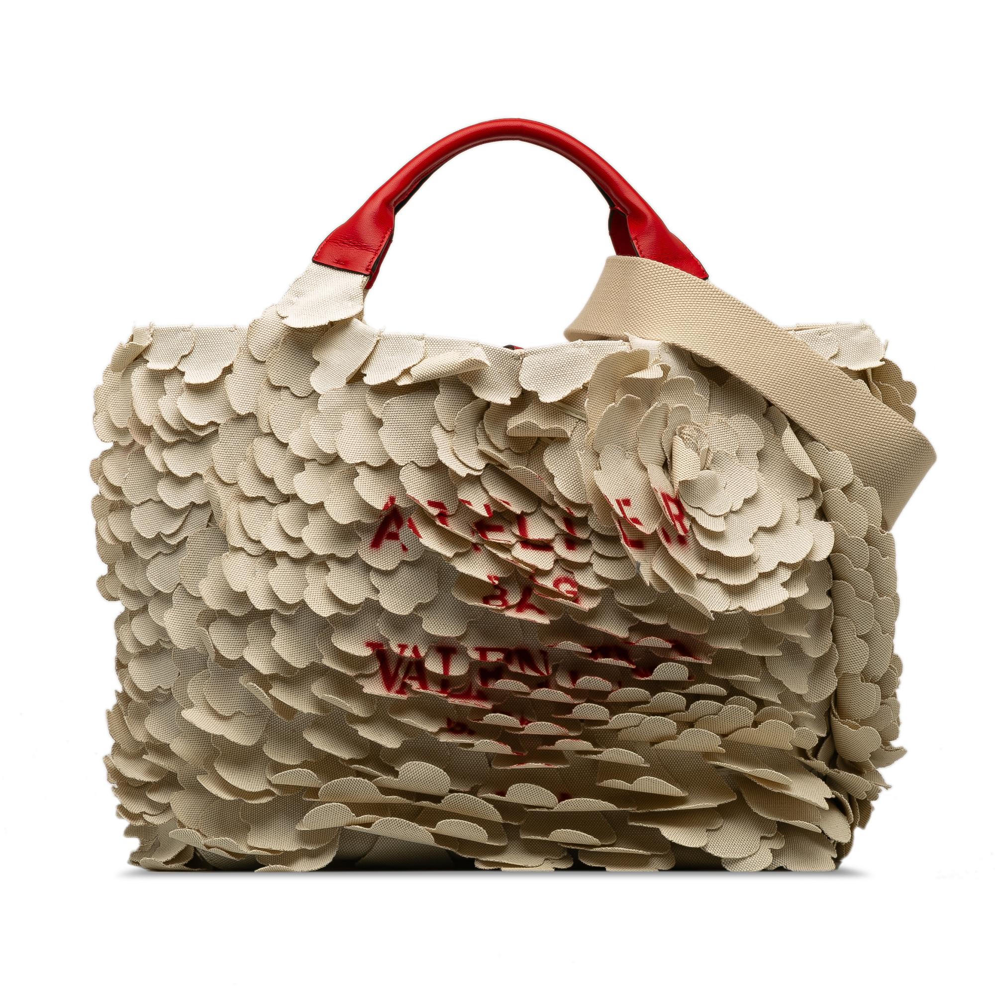 Valentino Canvas Atelier 03 Rose Edition Satchel (SHG-Ogchgi)