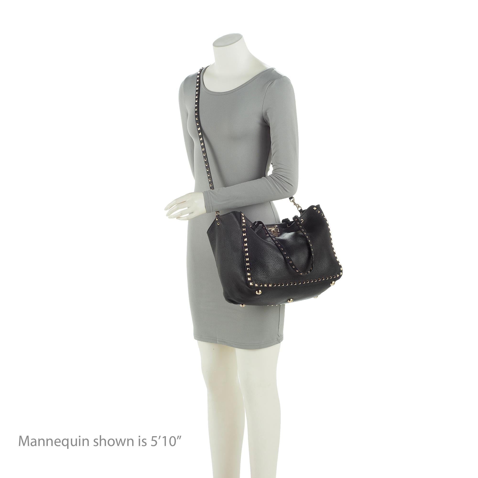 Valentino Grainy Calfskin Rockstud Medium Tote (SHF-23281)