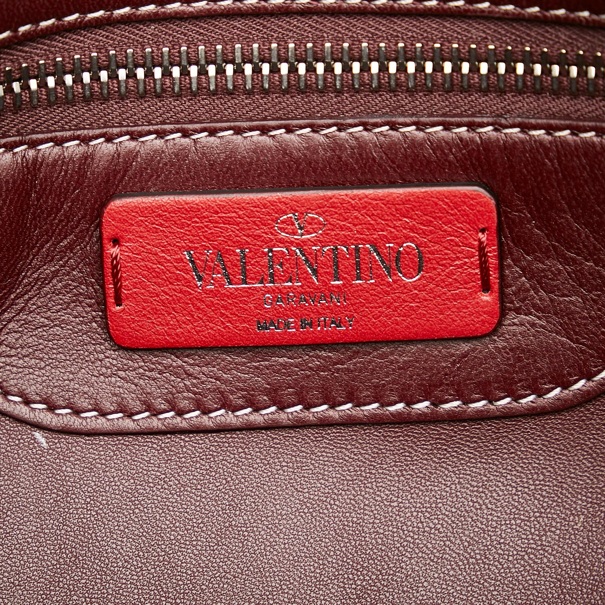 Valentino Leather Crossbody Bag (SHG-C03kCj)