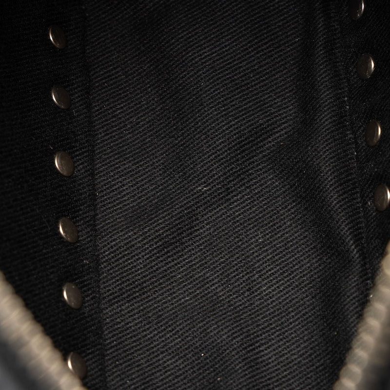 Valentino Leather Rockstud Camera Bag (SHF-gUS0aJ)