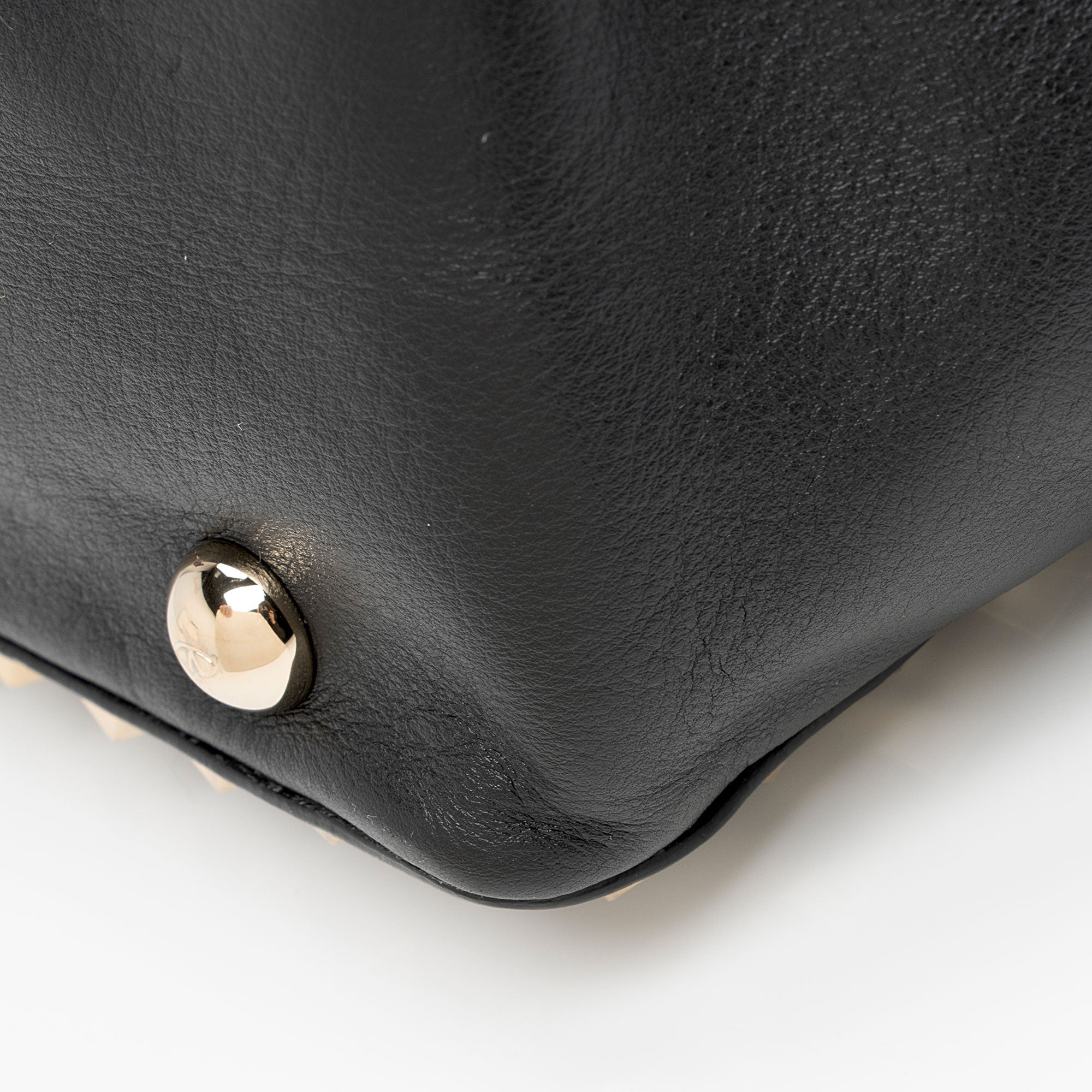 Valentino Leather Rockstud Small Tote (SHF-oEYL8h)