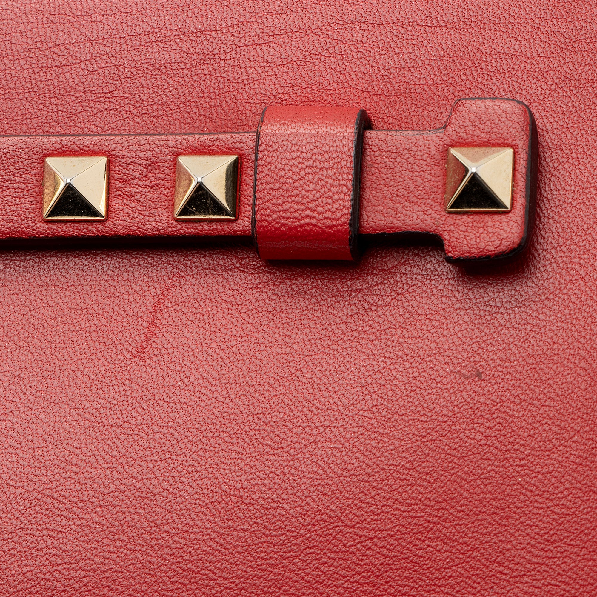 Valentino Nappa Leather Rockstud Clutch (SHF-yg8XLj)