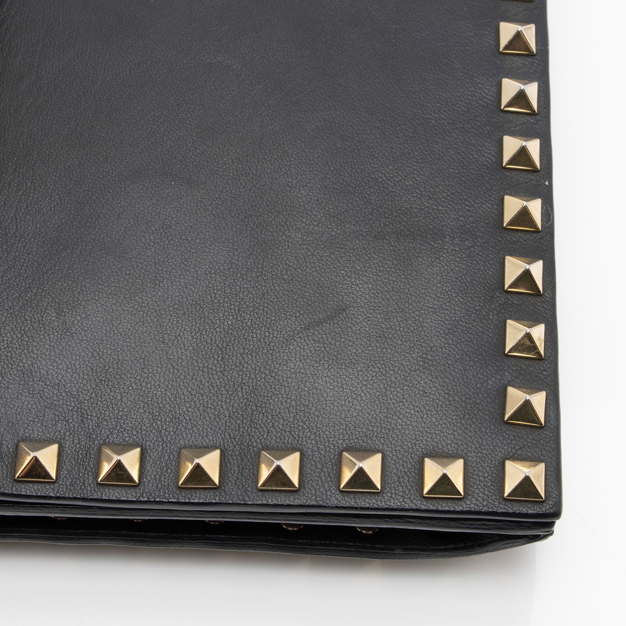 Valentino Nappa Leather Rockstud Clutch (SHF-RoJnJH)