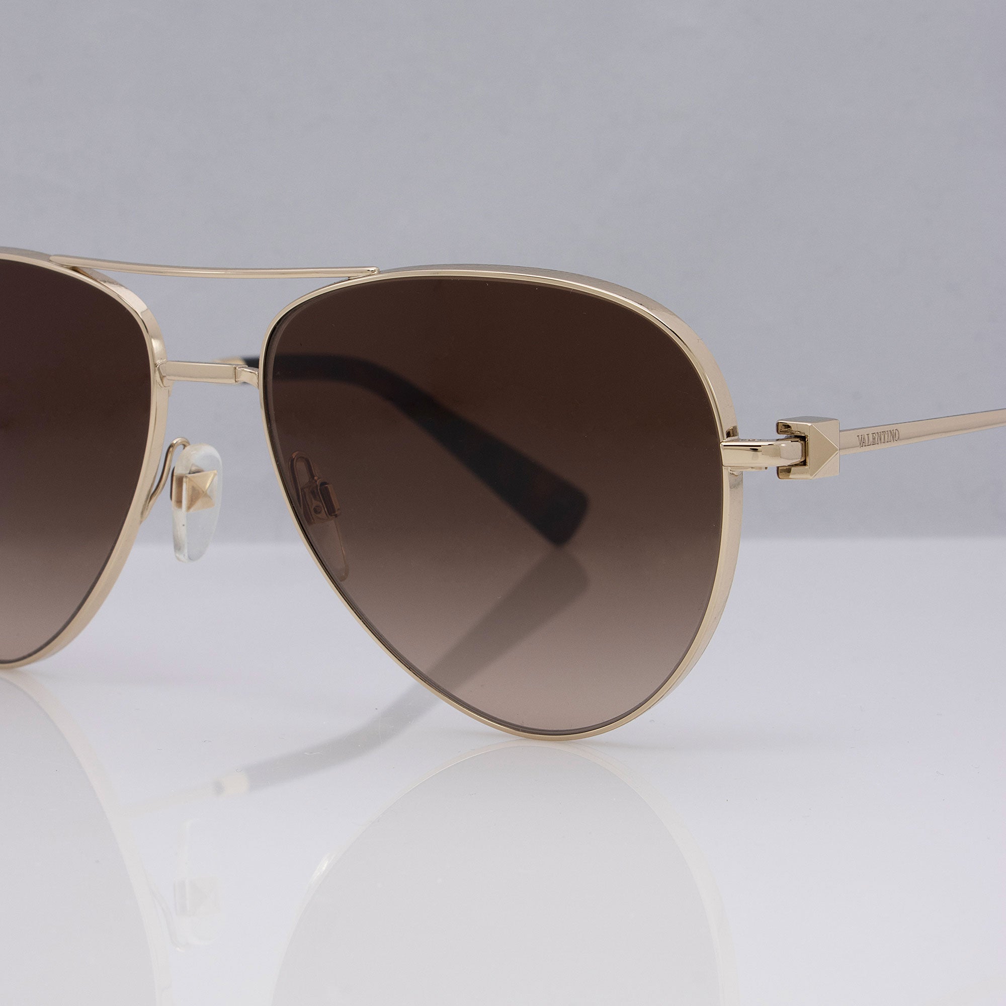 Valentino Rockstud Aviator Sunglasses (SHF-yIjzPS)