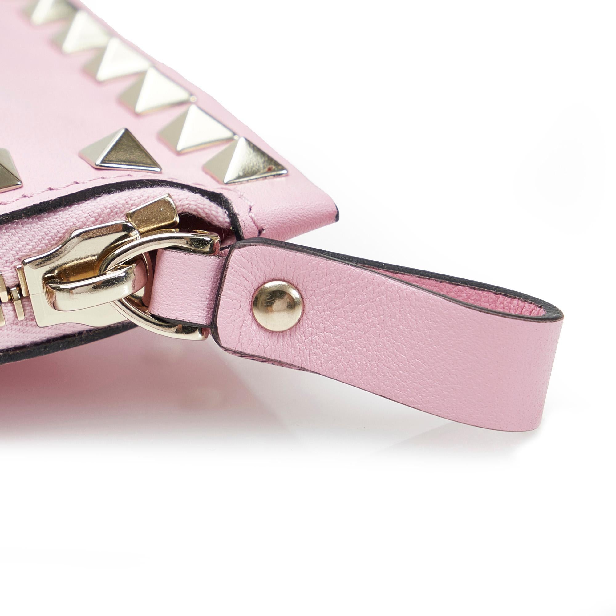 Valentino Rockstud Clutch Bag (SHG-JRNMRV)