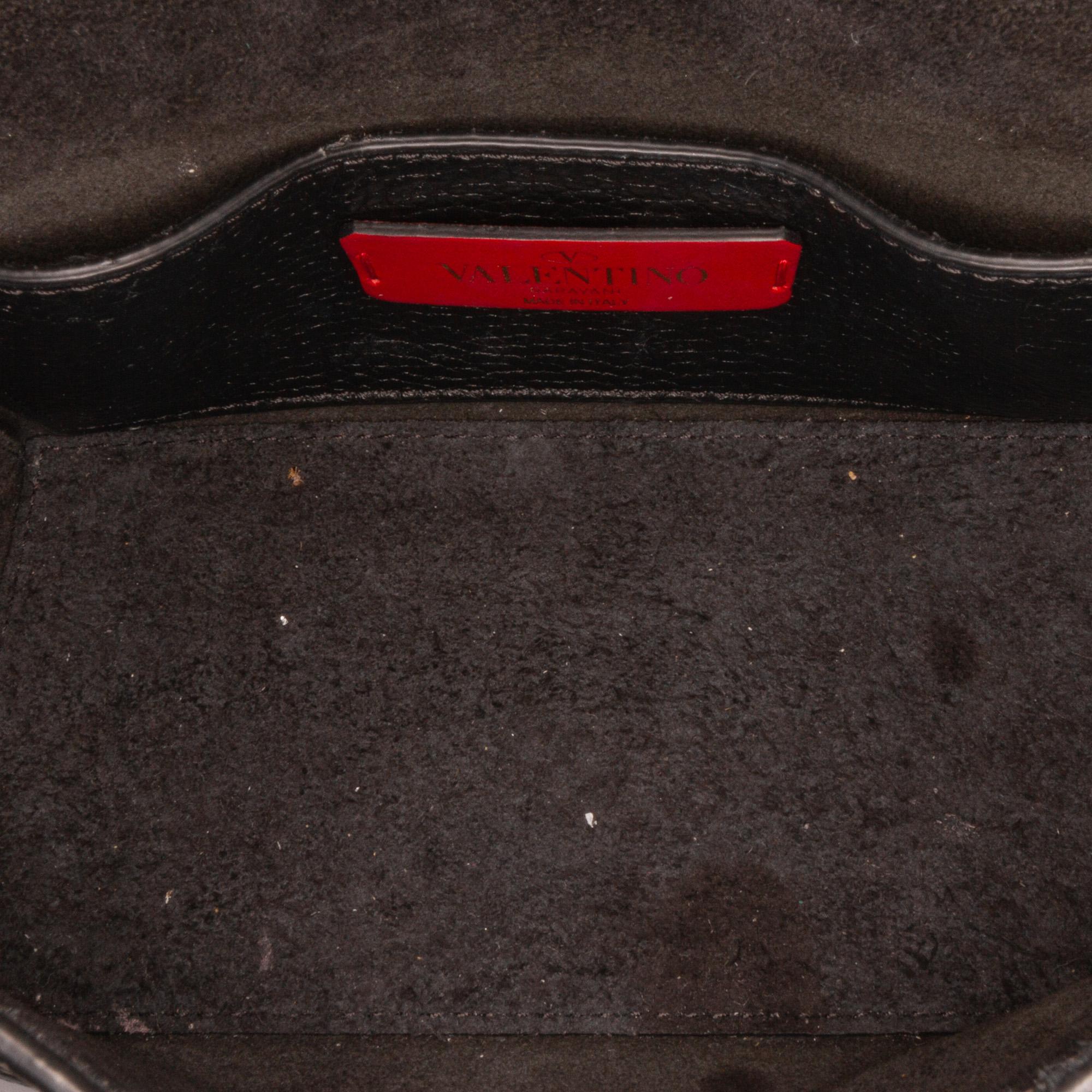 Valentino Rockstud Flap Crossbody Bag (SHG-ooMvFm)