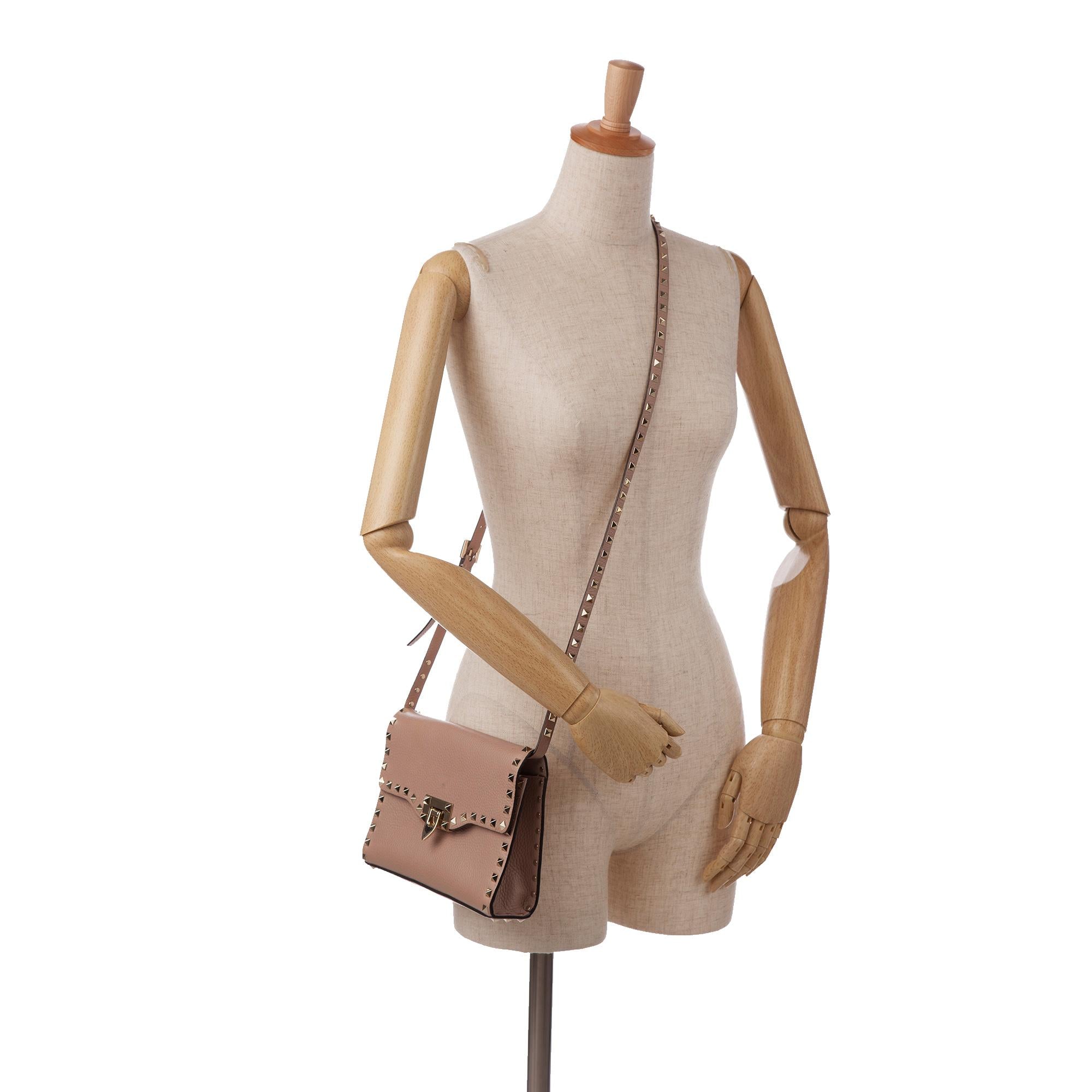 Valentino Rockstud Flap Crossbody (SHG-16wQlr)