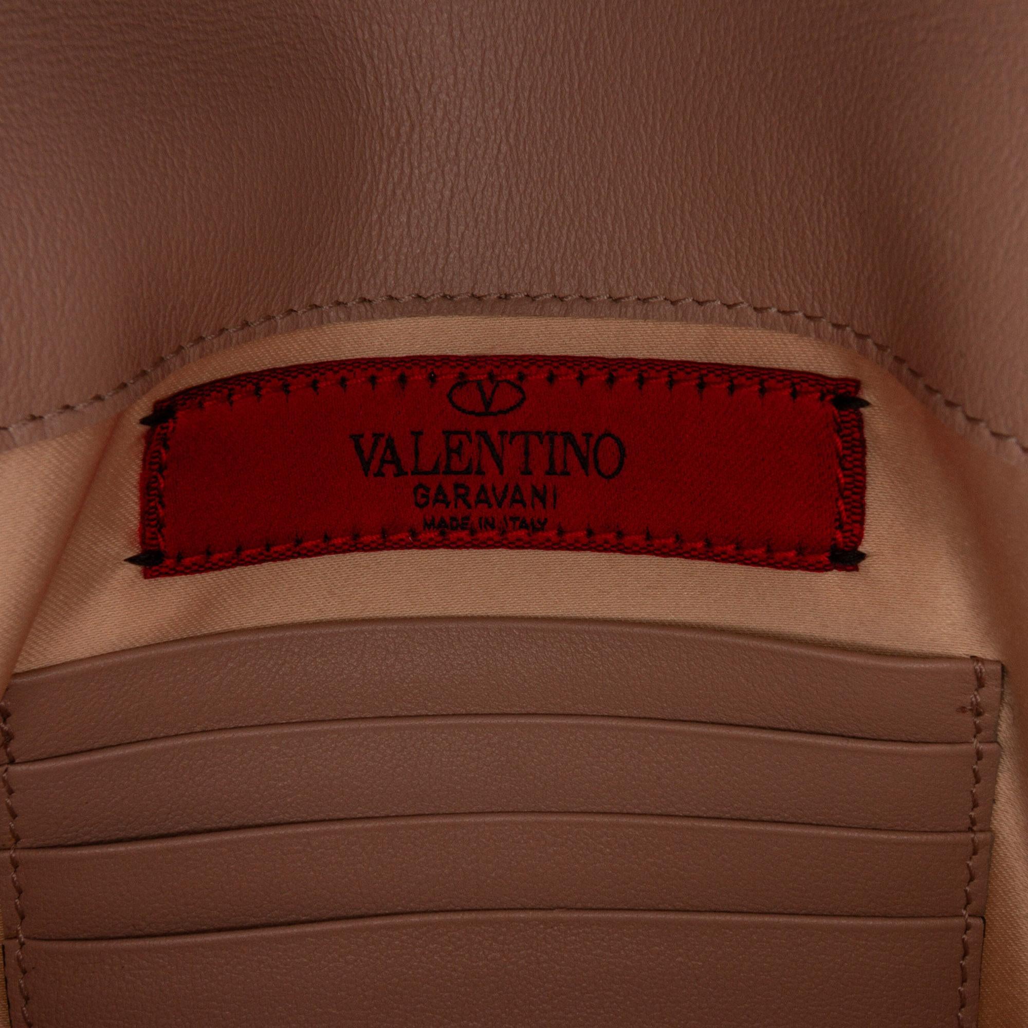 Valentino Rockstud Flat Envelope Clutch (SHG-H7XDm5)