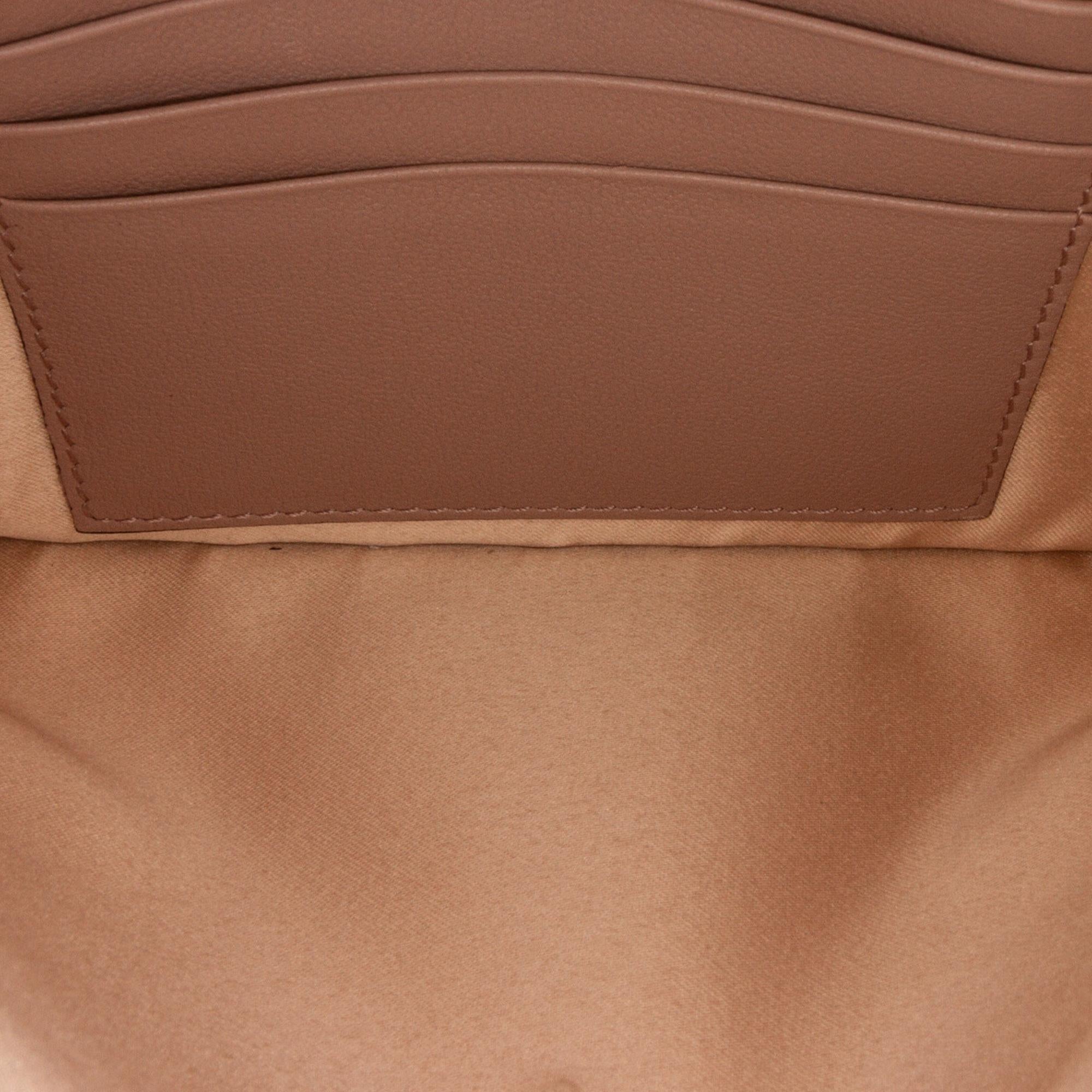 Valentino Rockstud Flat Envelope Clutch (SHG-H7XDm5)