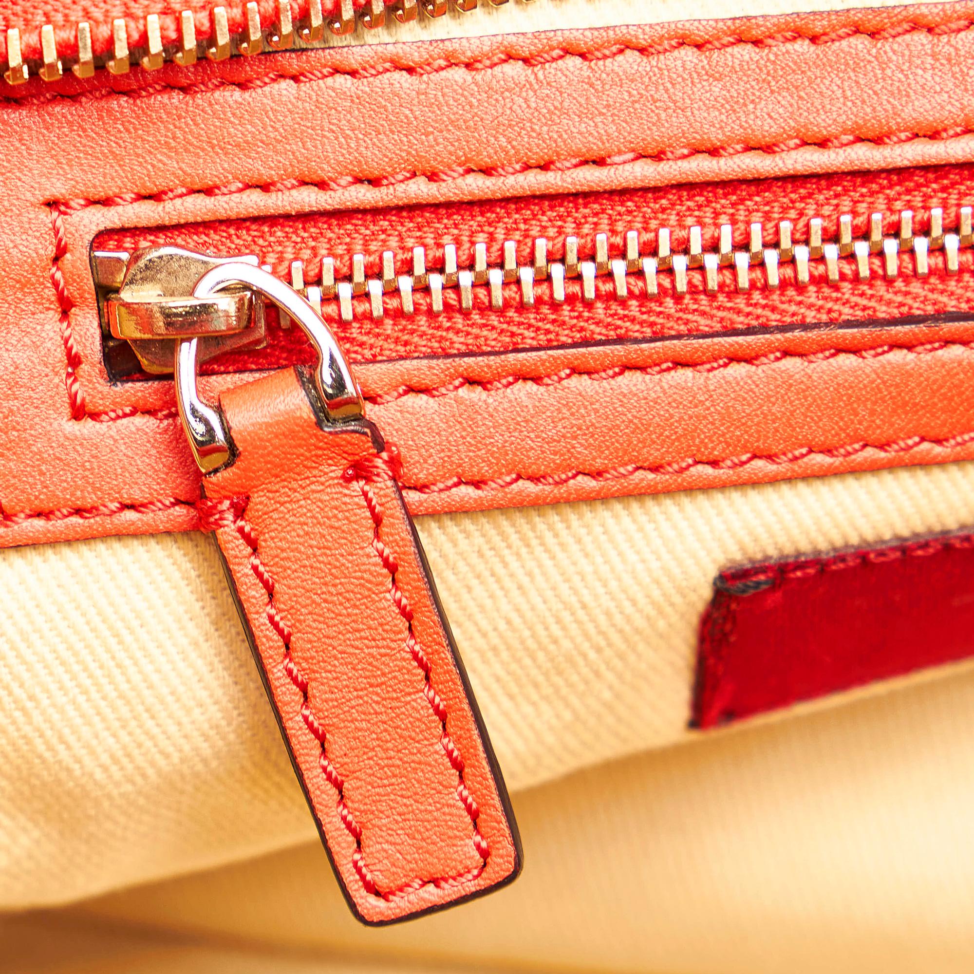 Valentino Rockstud Leather Satchel (SHG-w8j1gg)