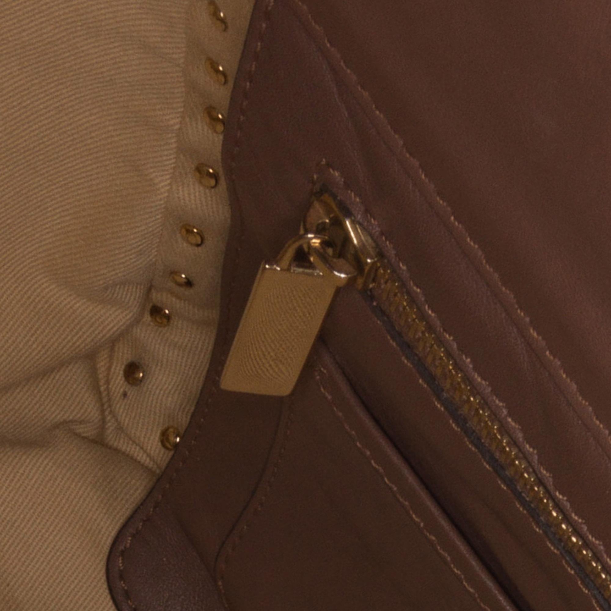 Valentino Rockstud Satchel (SHG-y6gC0n)