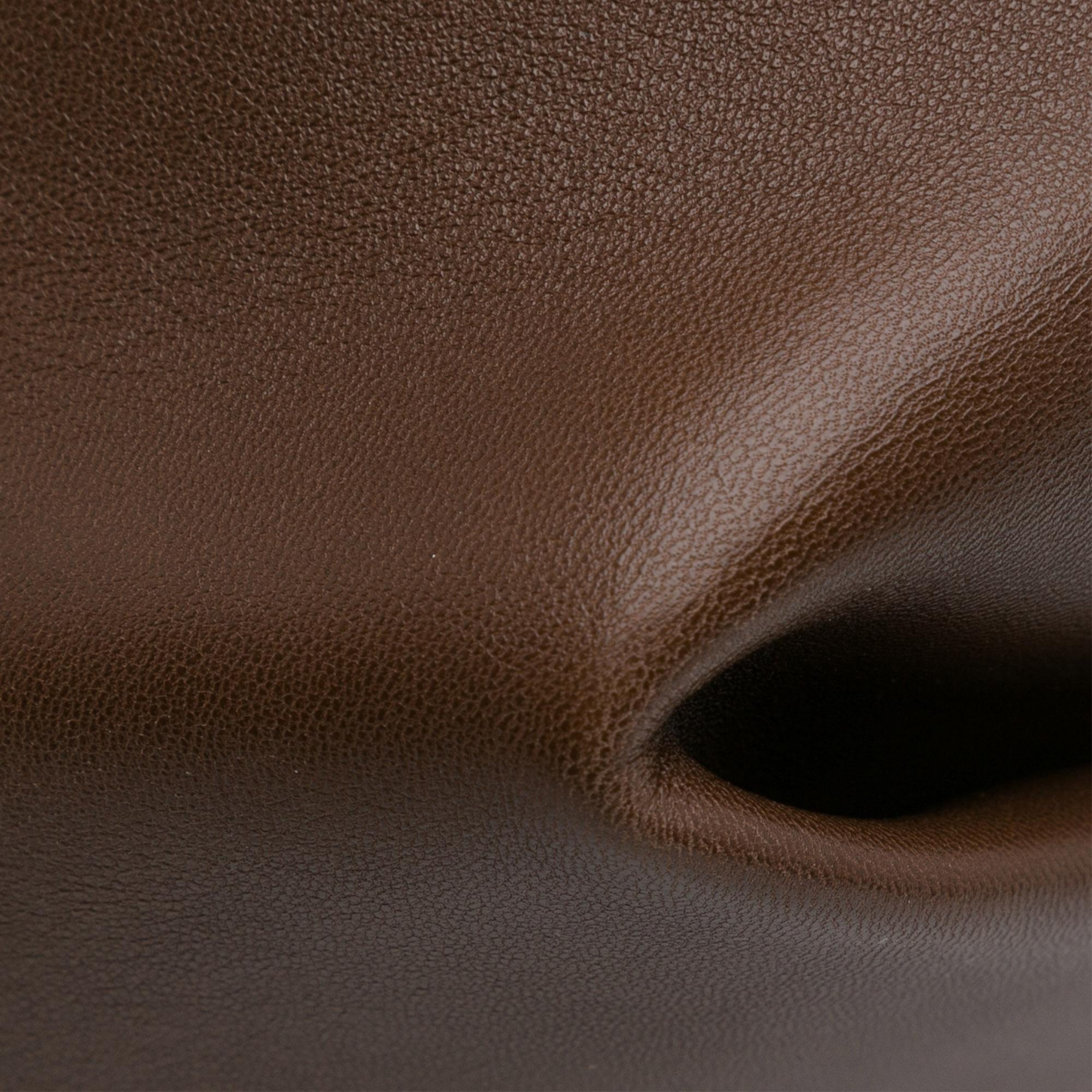 Valentino Roman Stud Hobo Bag (SHG-nelcho)