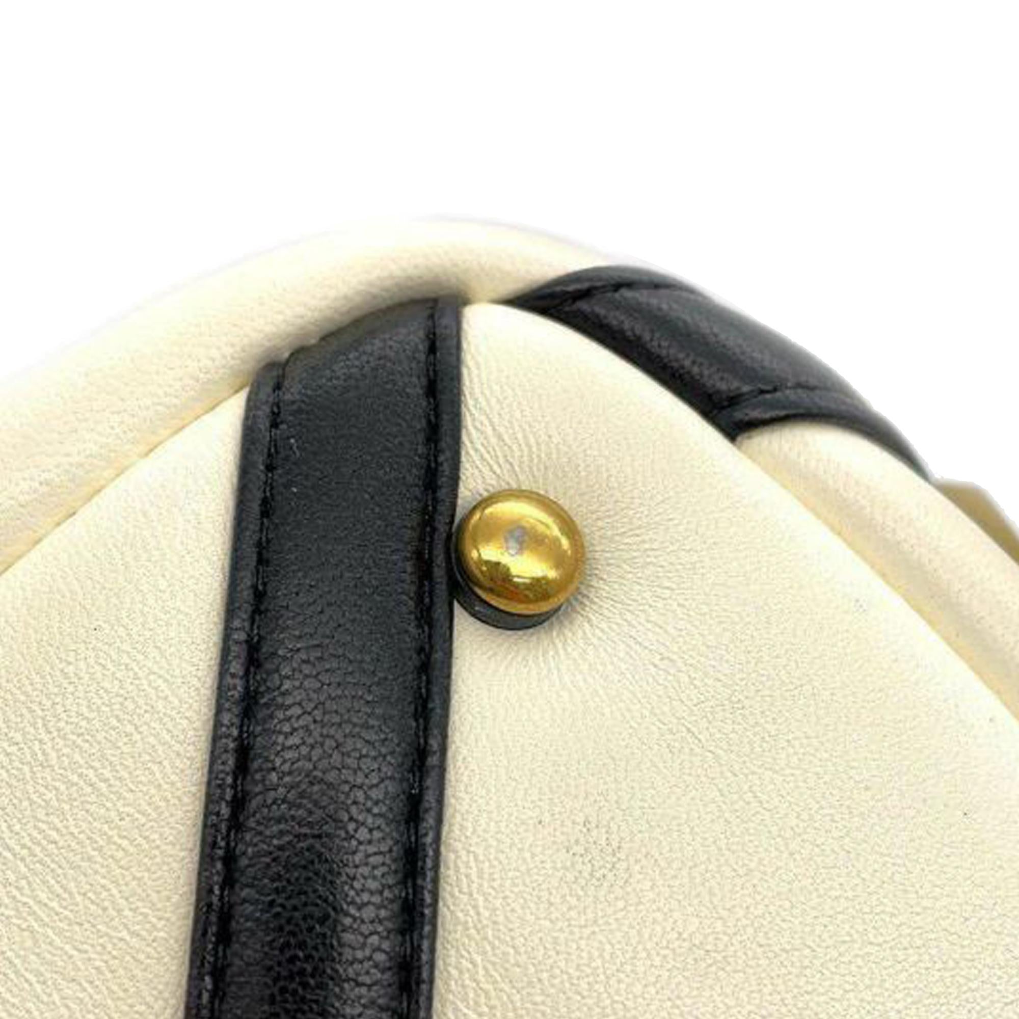 Valentino Roman Stud Satchel (SHG-XnmL16)