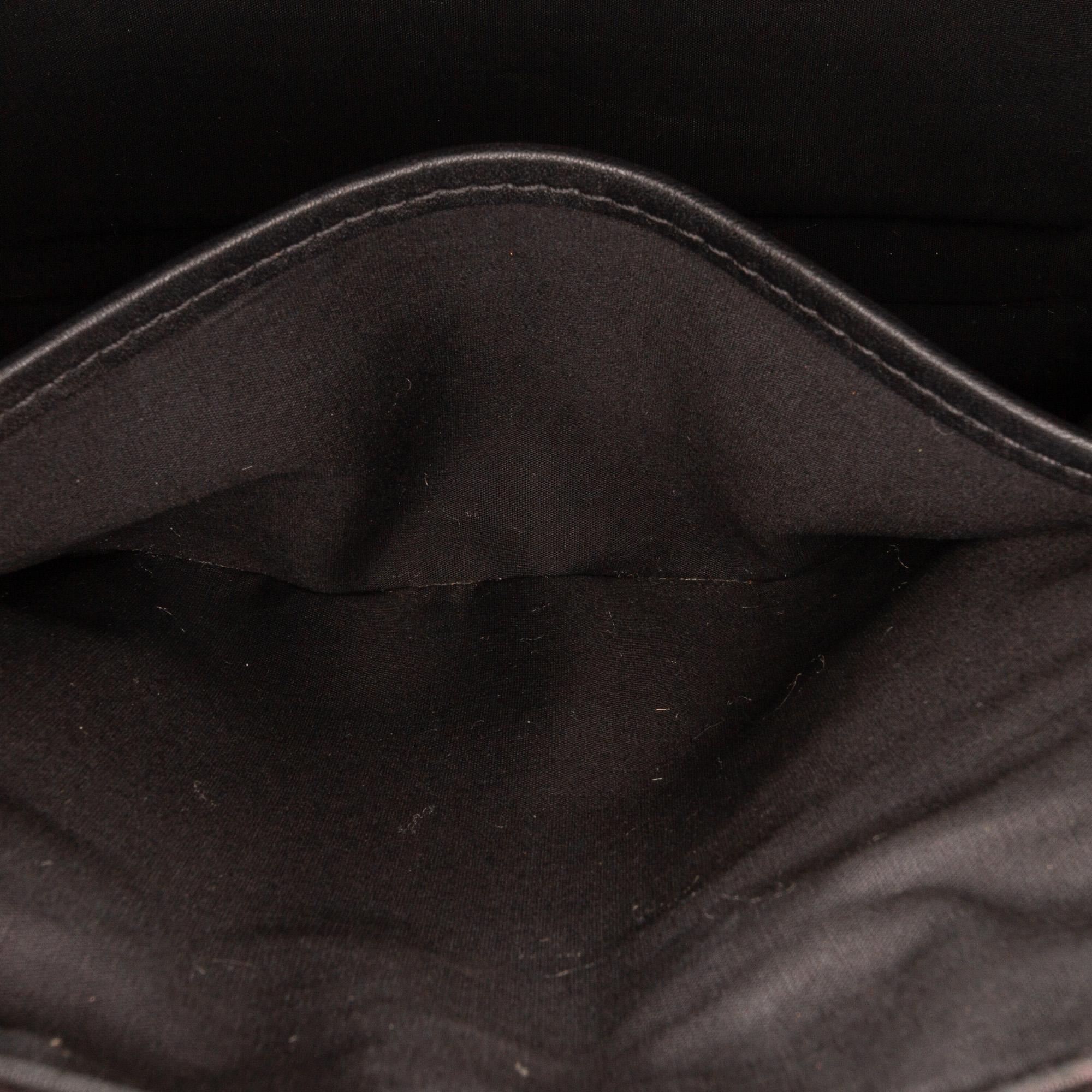 Valentino V Logo Belt Bag (SHG-urd3lq)