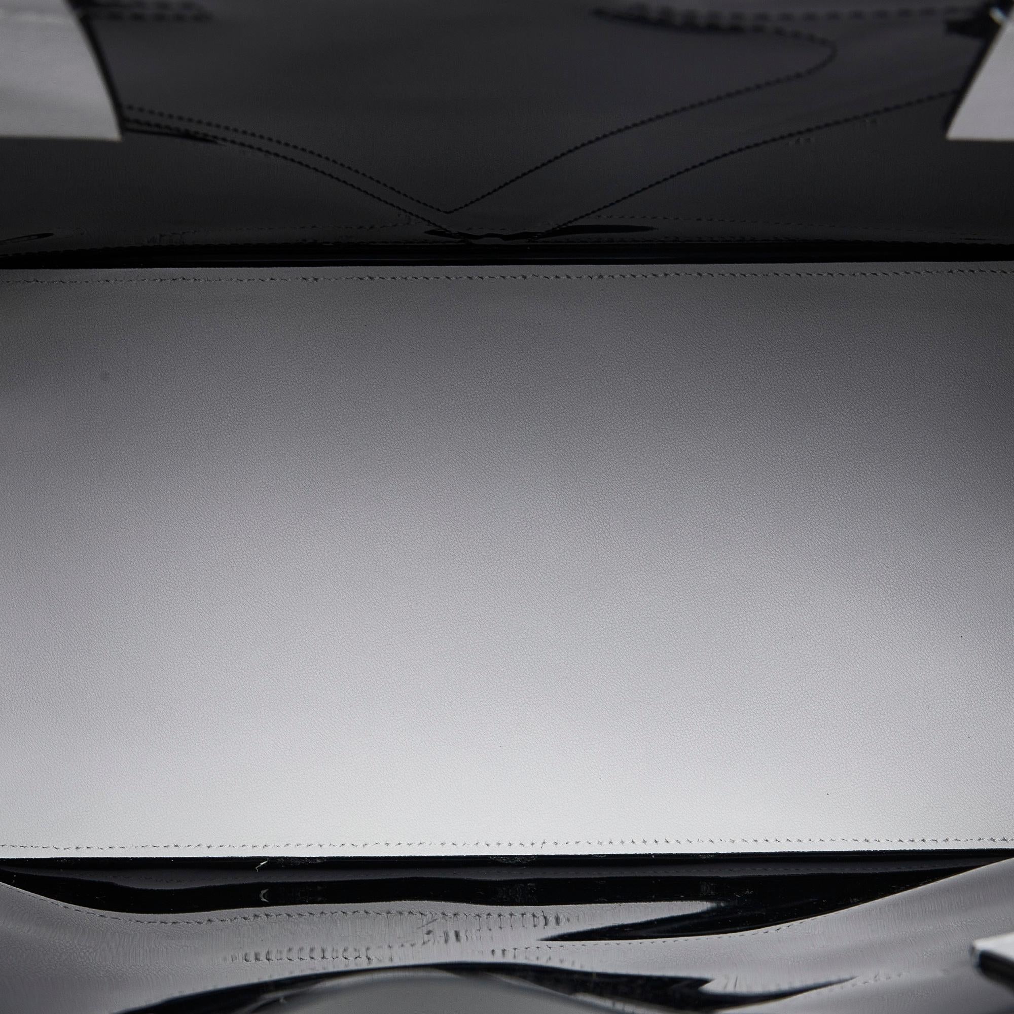 Valentino VLogo Beach Tote (SHG-fIZkAu)