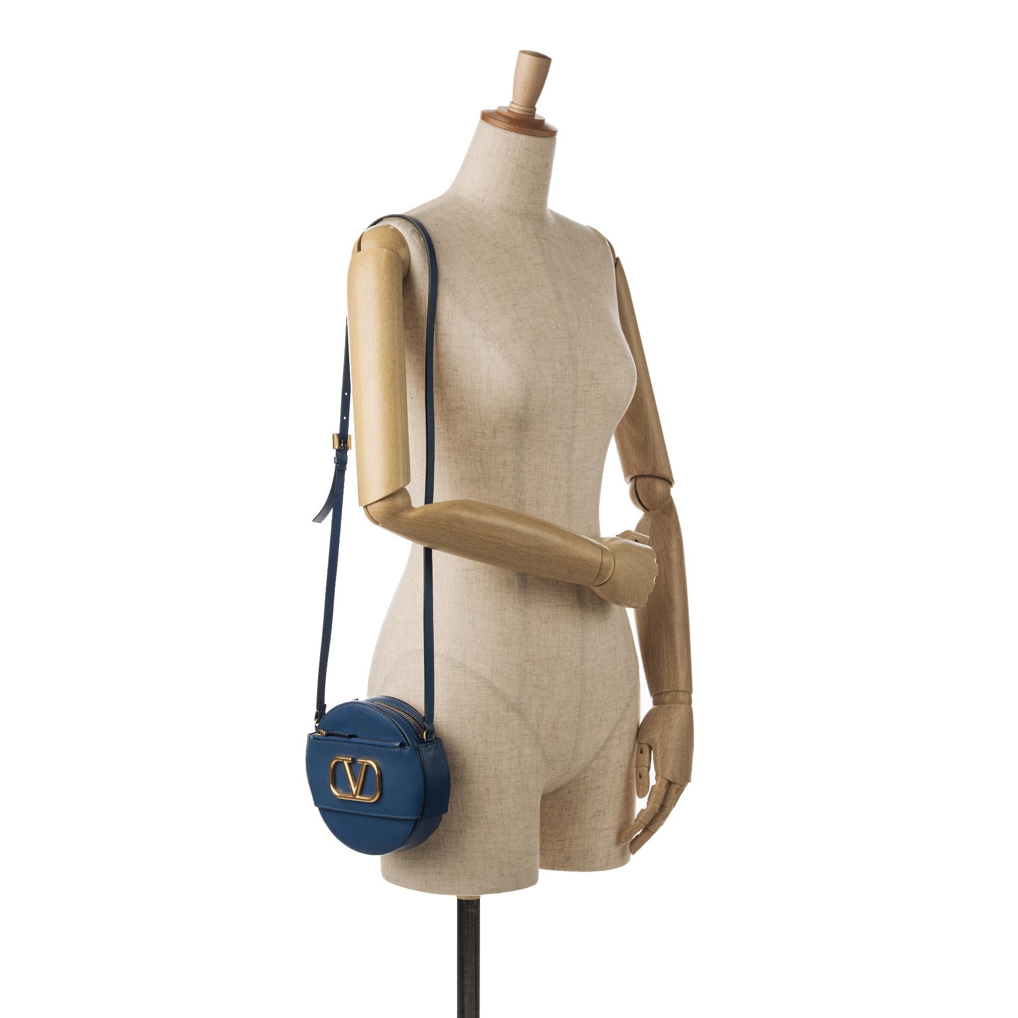 Valentino VLogo Round Crossbody Bag (SHG-A0O53H)