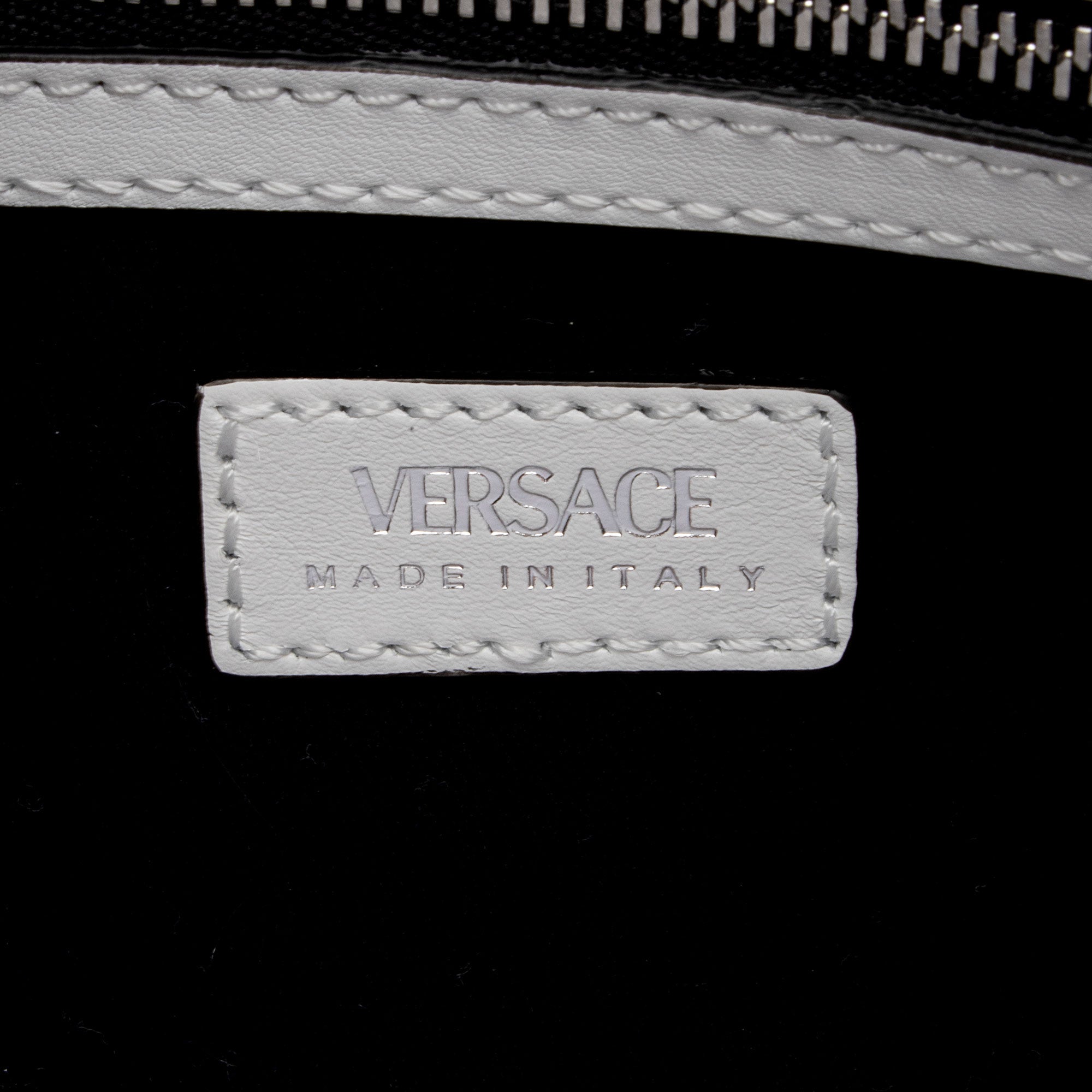 Versace Studded Leather Repeat Hobo (SHF-GnzrTs)