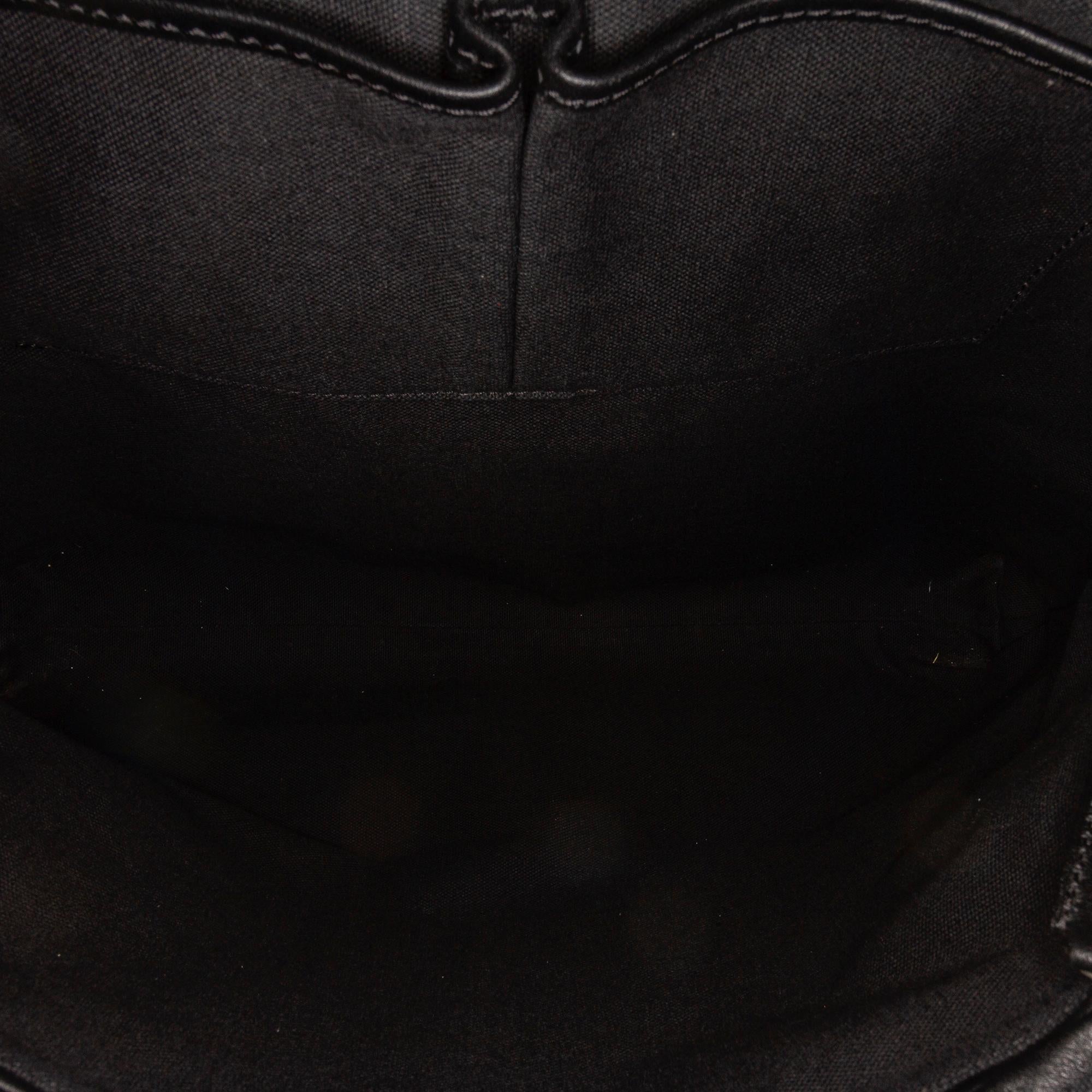 Alexander McQueen Skull Padlock Studded Leather Tote Bag (SHG-26631)