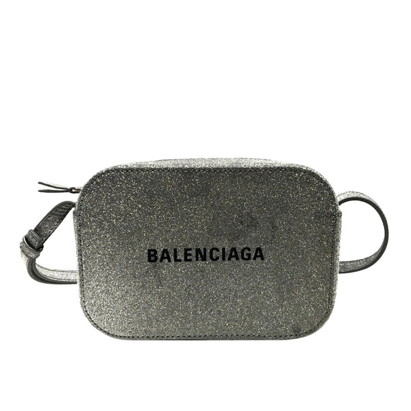 Balenciaga Everyday XS Camera Bag (SHG-28584) – LuxeDH