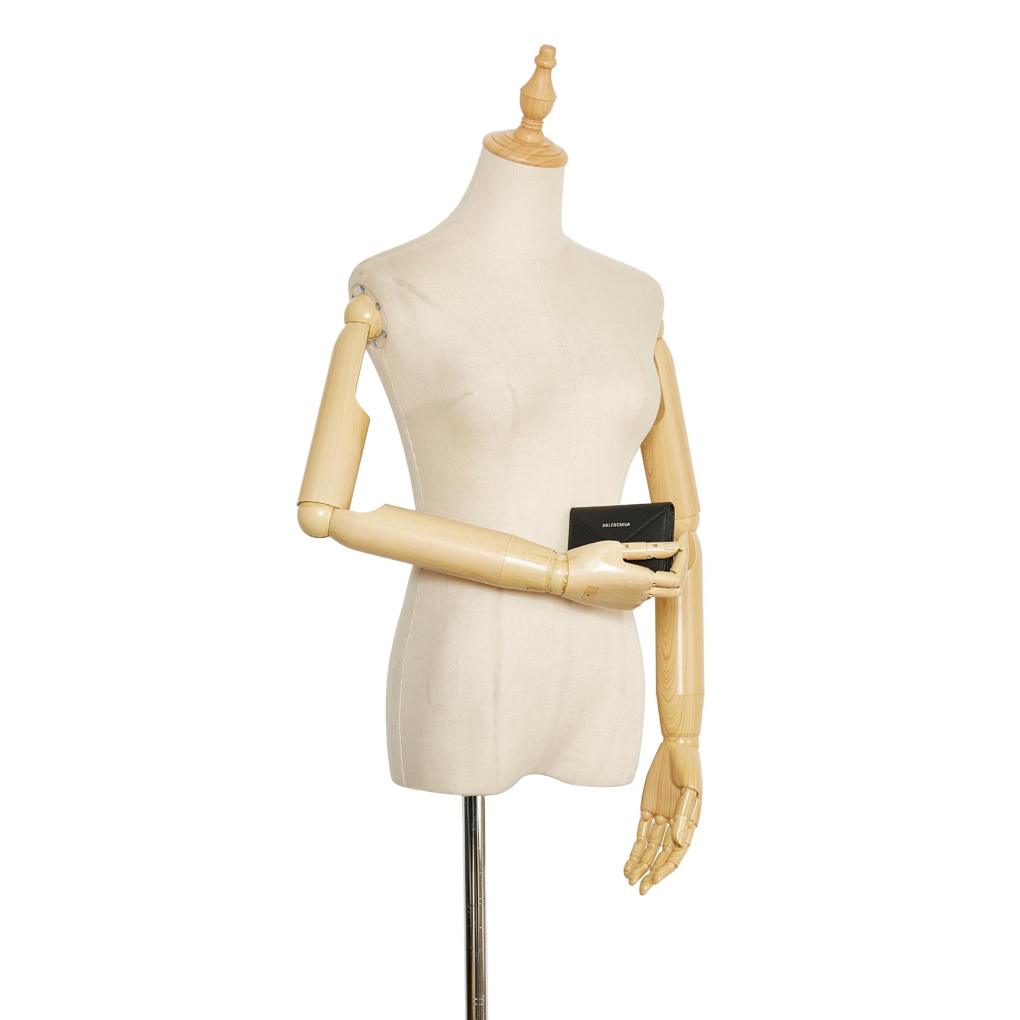 Balenciaga Leather Card Case (SHG-oYpLML)