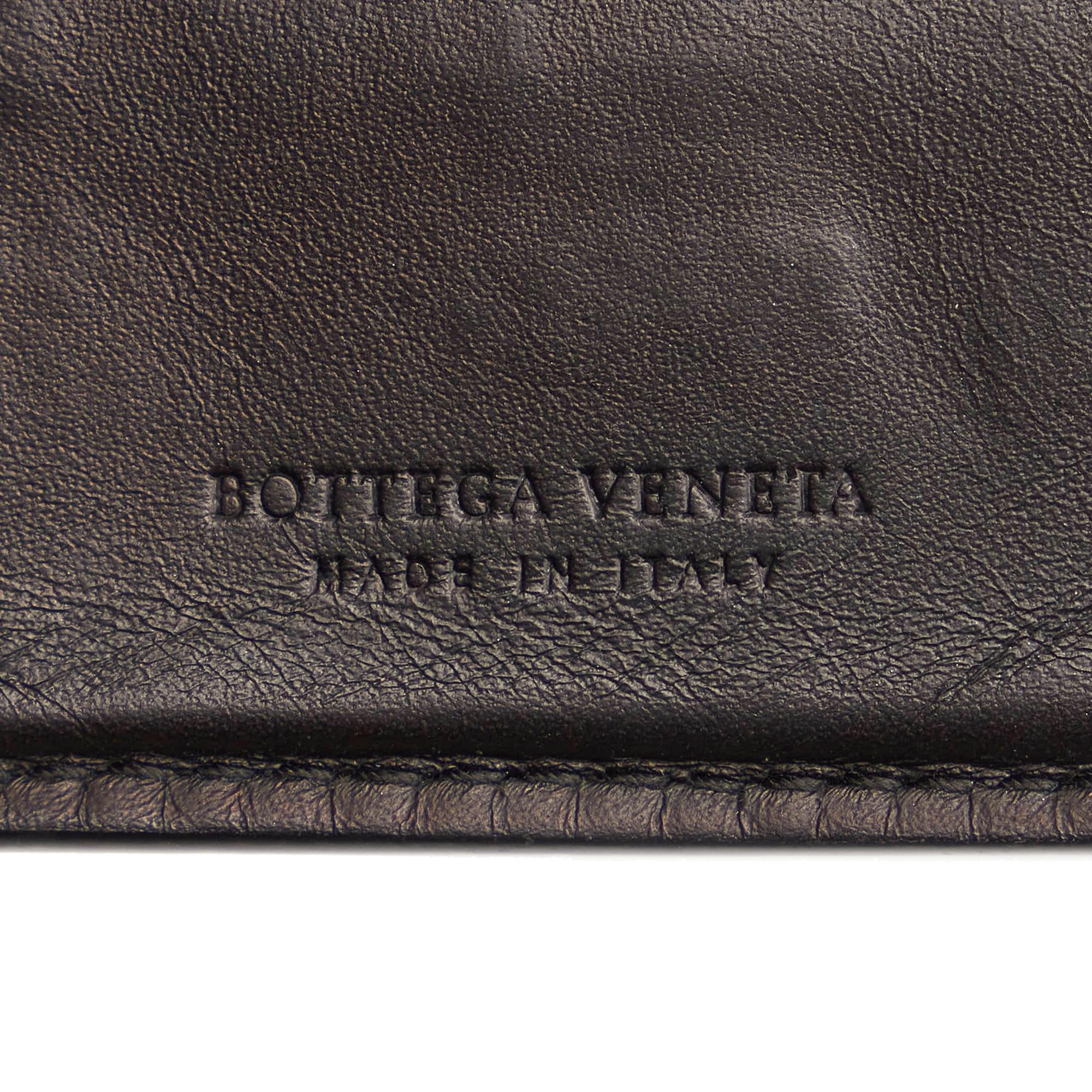 Bottega Veneta Intrecciato Bifold Leather Wallet (SHG-28259)