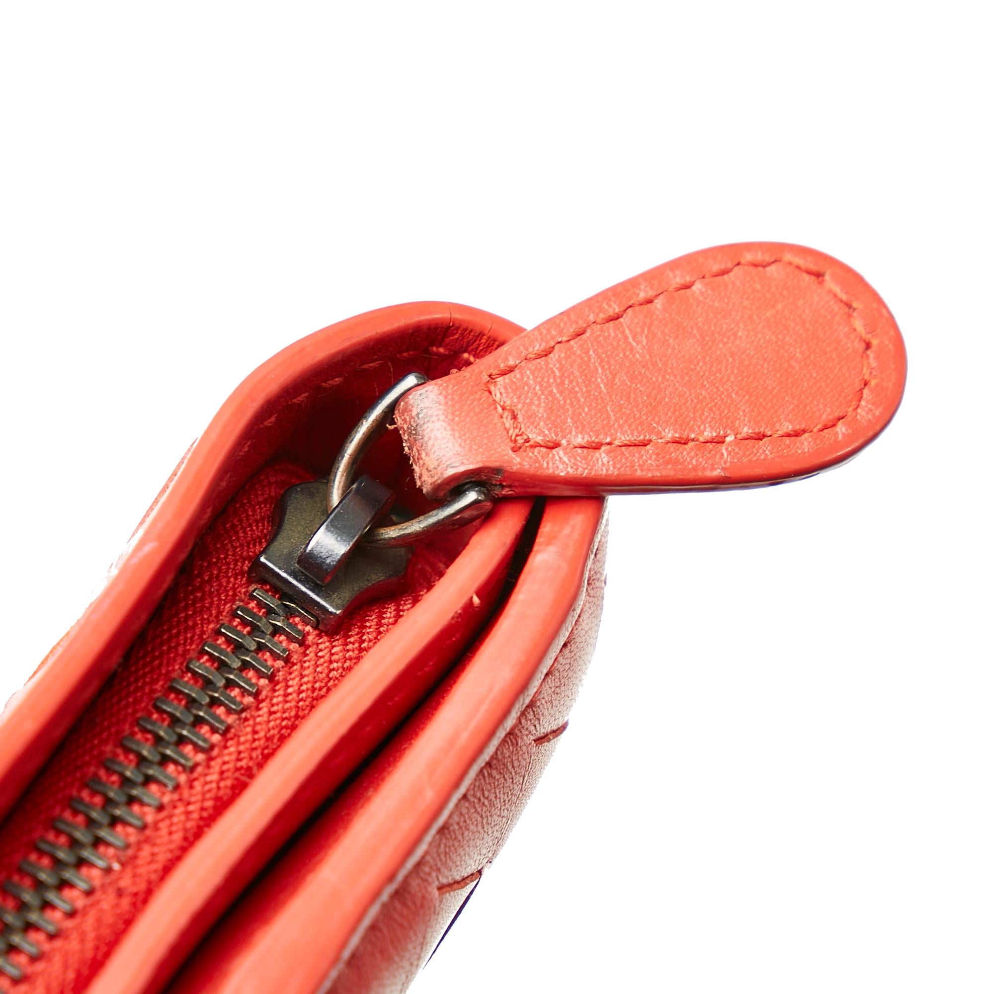 Bottega Veneta Intrecciato Leather Long Wallet (SHG-27828)