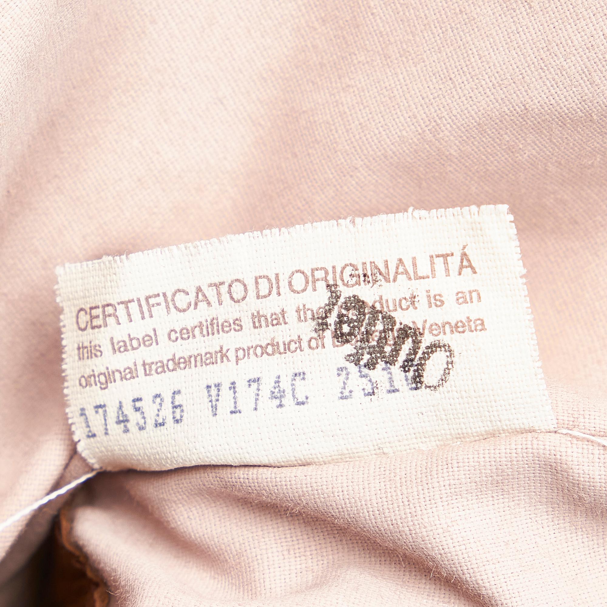 Bottega Veneta Intrecciato Leather Tote Bag (SHG-27145)