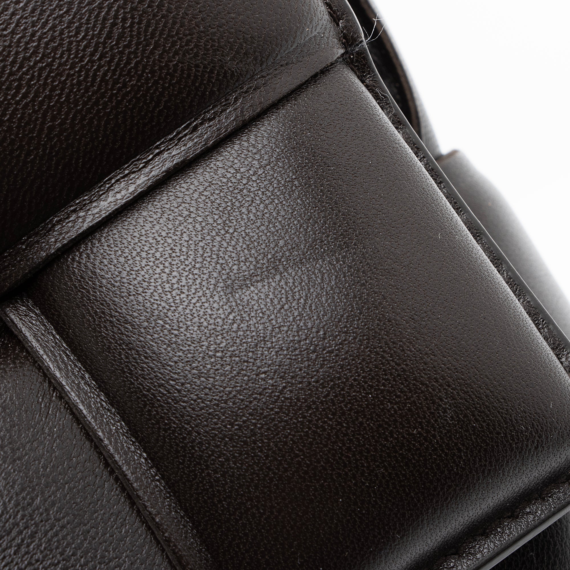 Bottega Veneta Lambskin Cassette Chain Maxi Shoulder Bag (SHF-23058)