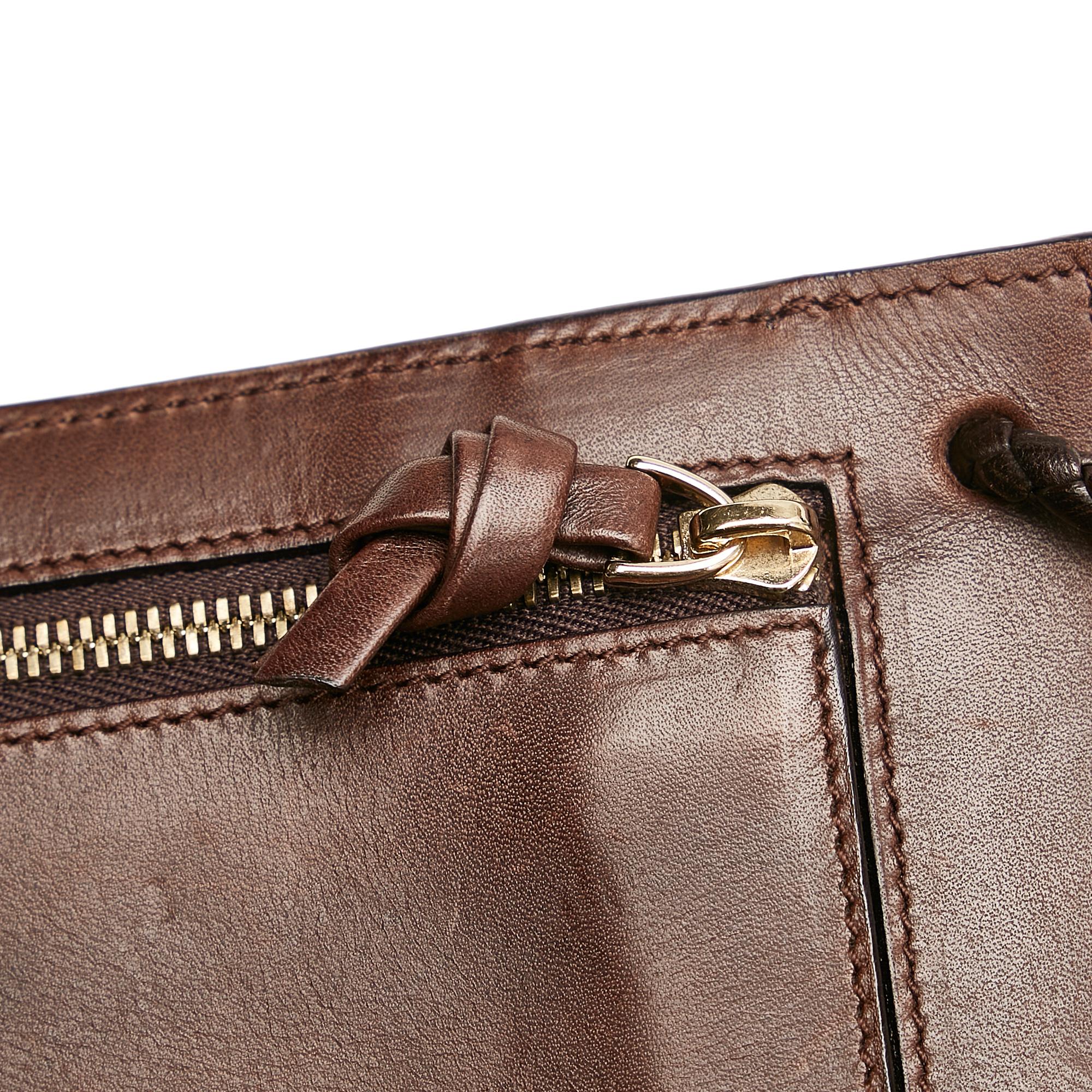 Bottega Veneta Leather Case (SHG-27216)