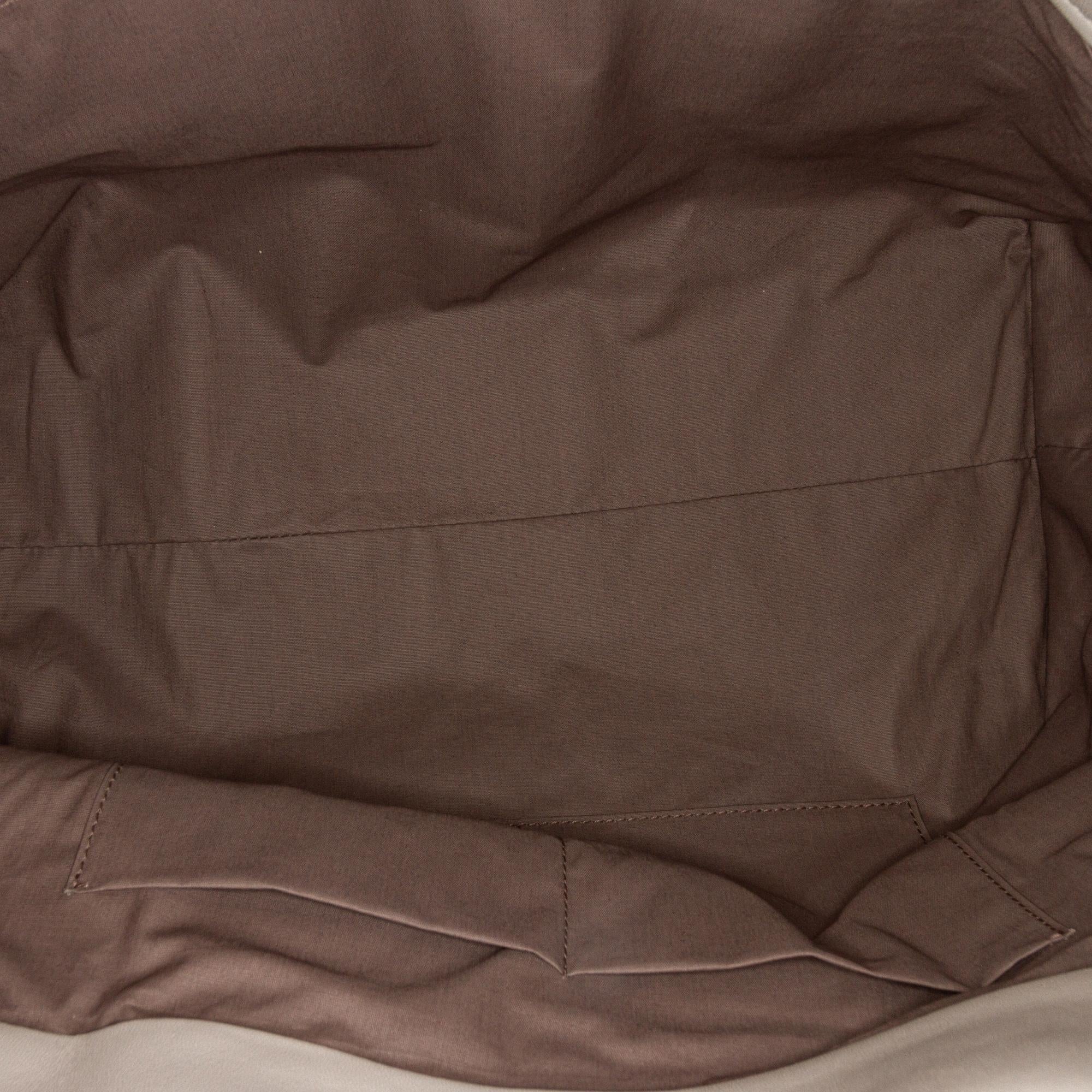 Bottega Veneta Studded Intrecciato Leather Satchel (SHG-28232)