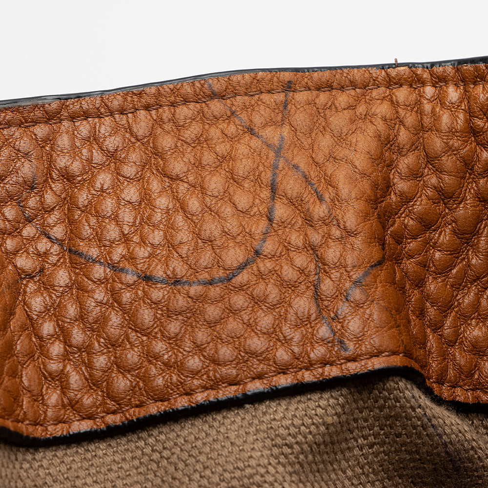 Burberry Calfskin House Check Maidstone Medium Shoulder Bag (SHF-21993)