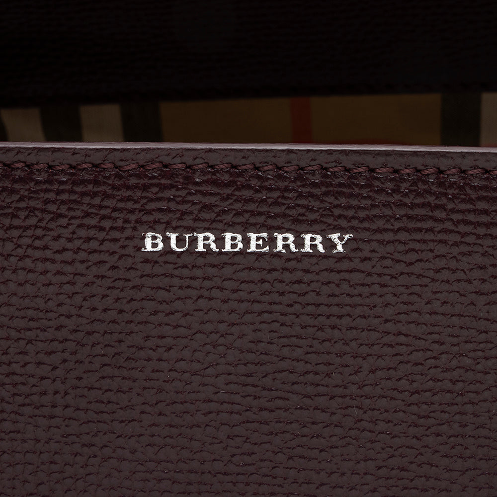 Burberry House Check Leather Banner Medium Tote (SHF-13541)