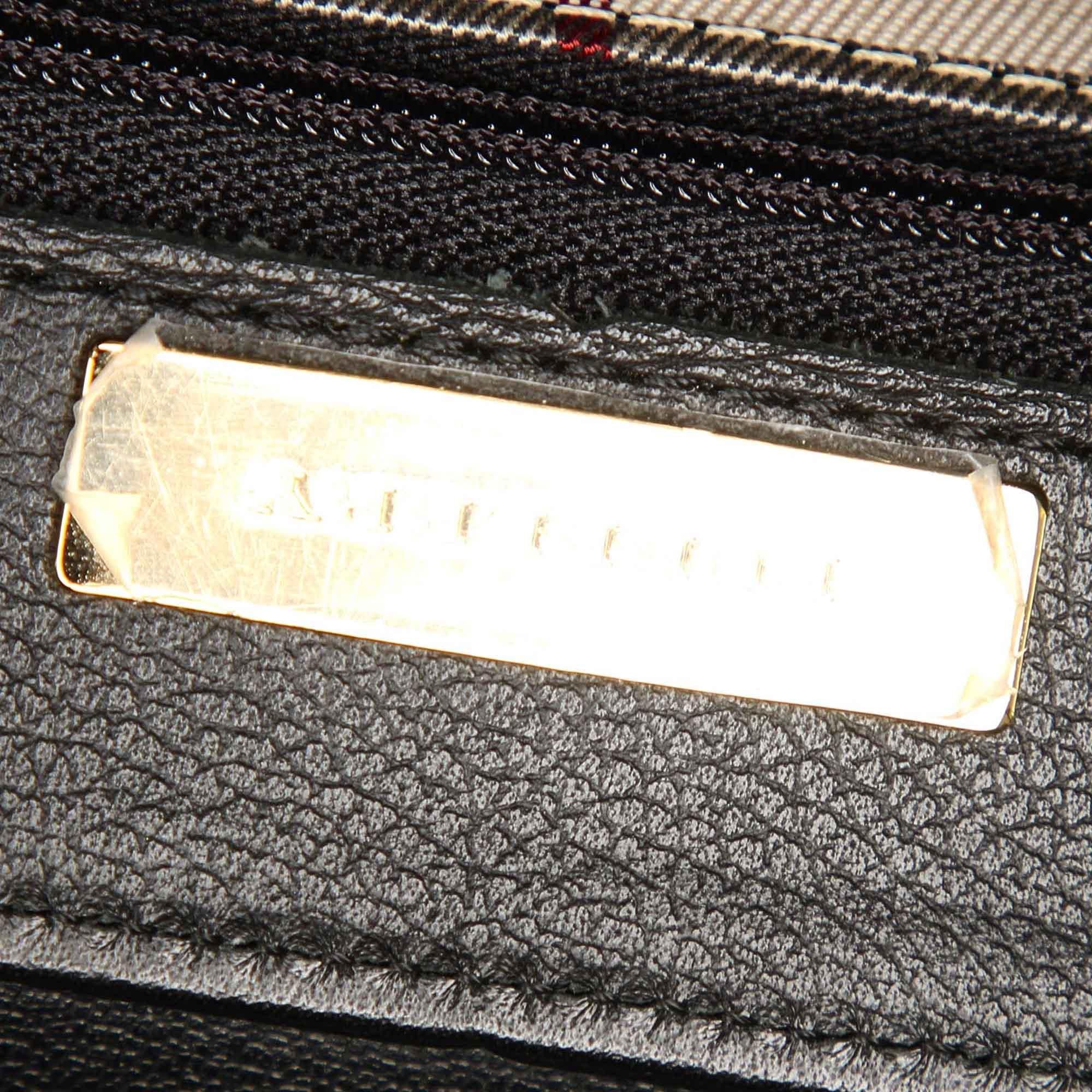 Burberry Leather Baguette (SHG-14604)