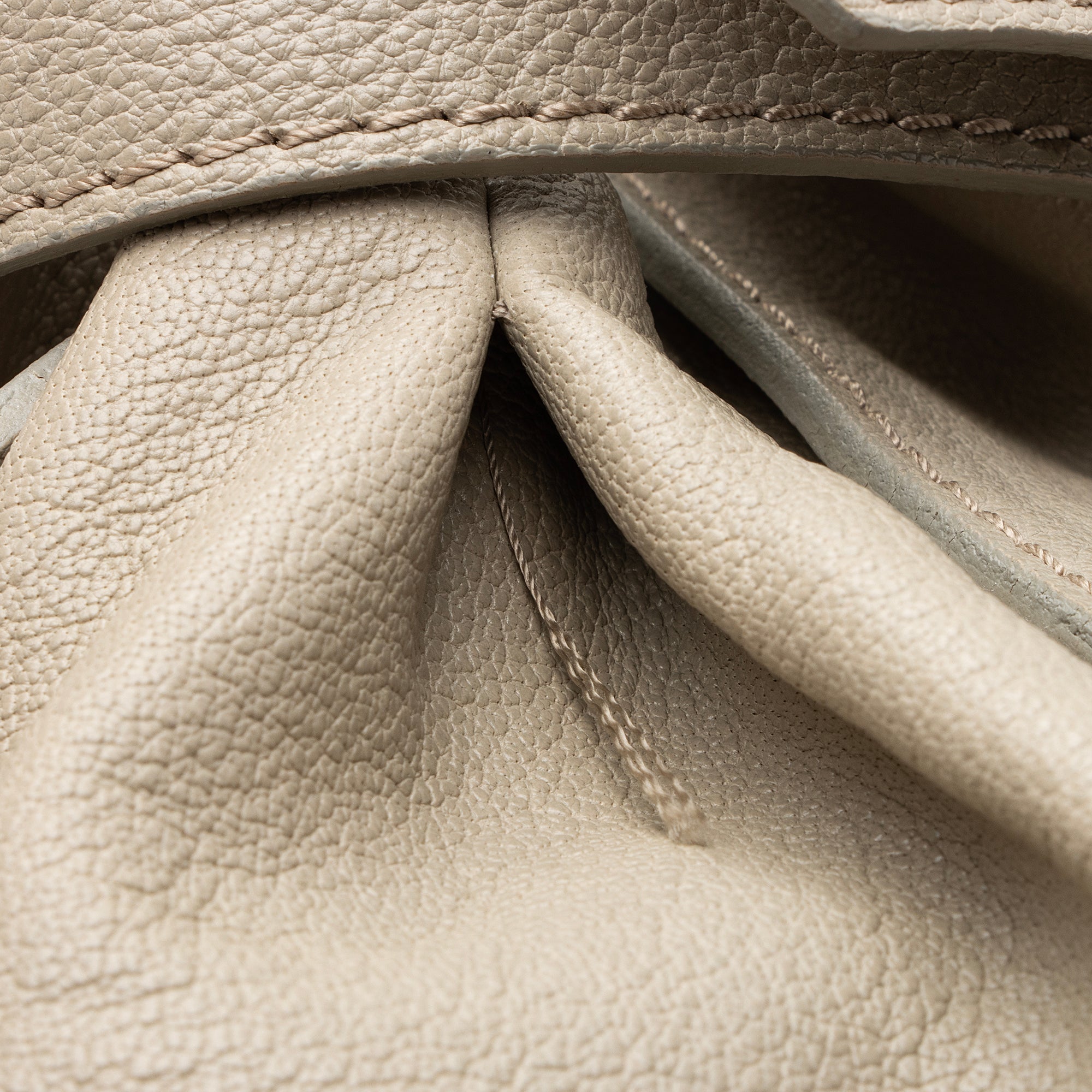 Burberry Leather Lambeth Hobo (SHF-23041)