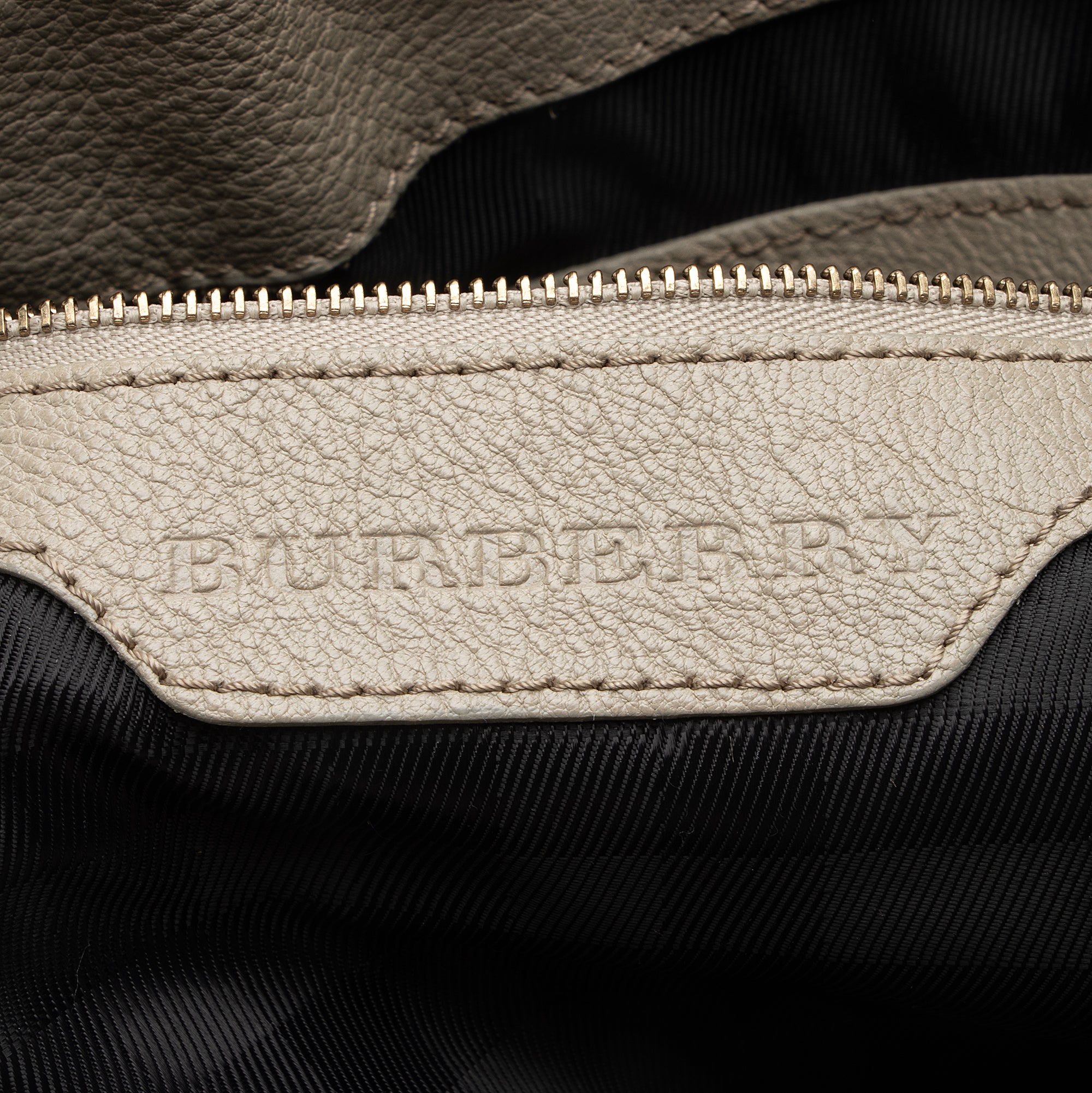 Burberry Leather Lambeth Hobo (SHF-23041)