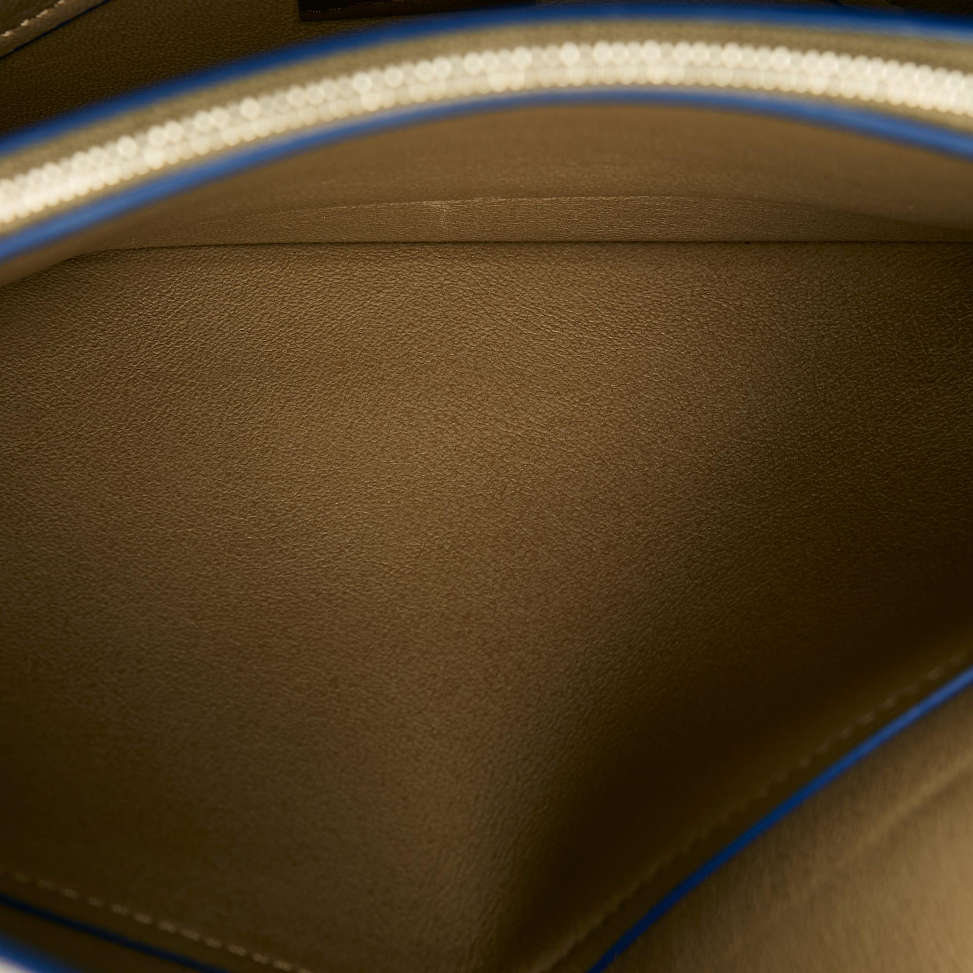 Celine Diamond Clutch Bag (SHG-28653)