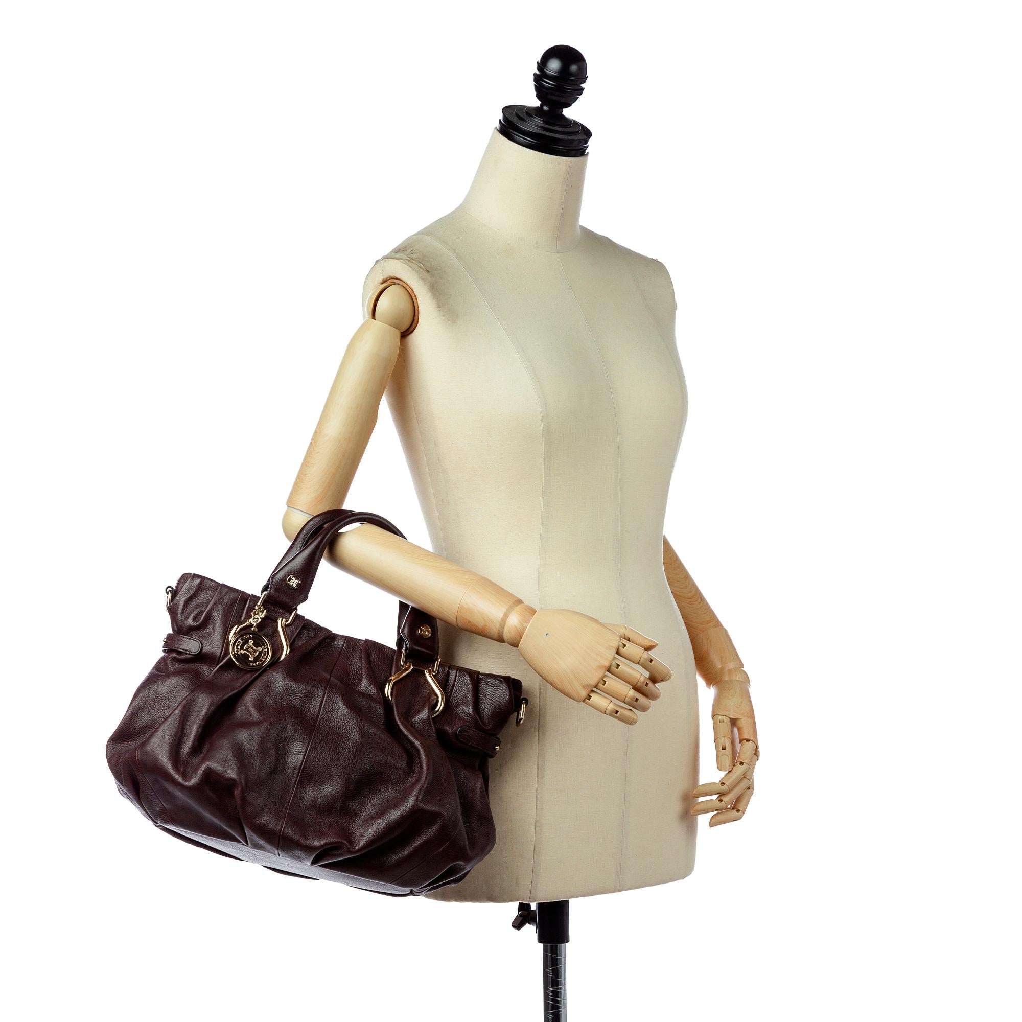 Celine Leather Handbag (SHG-26706)